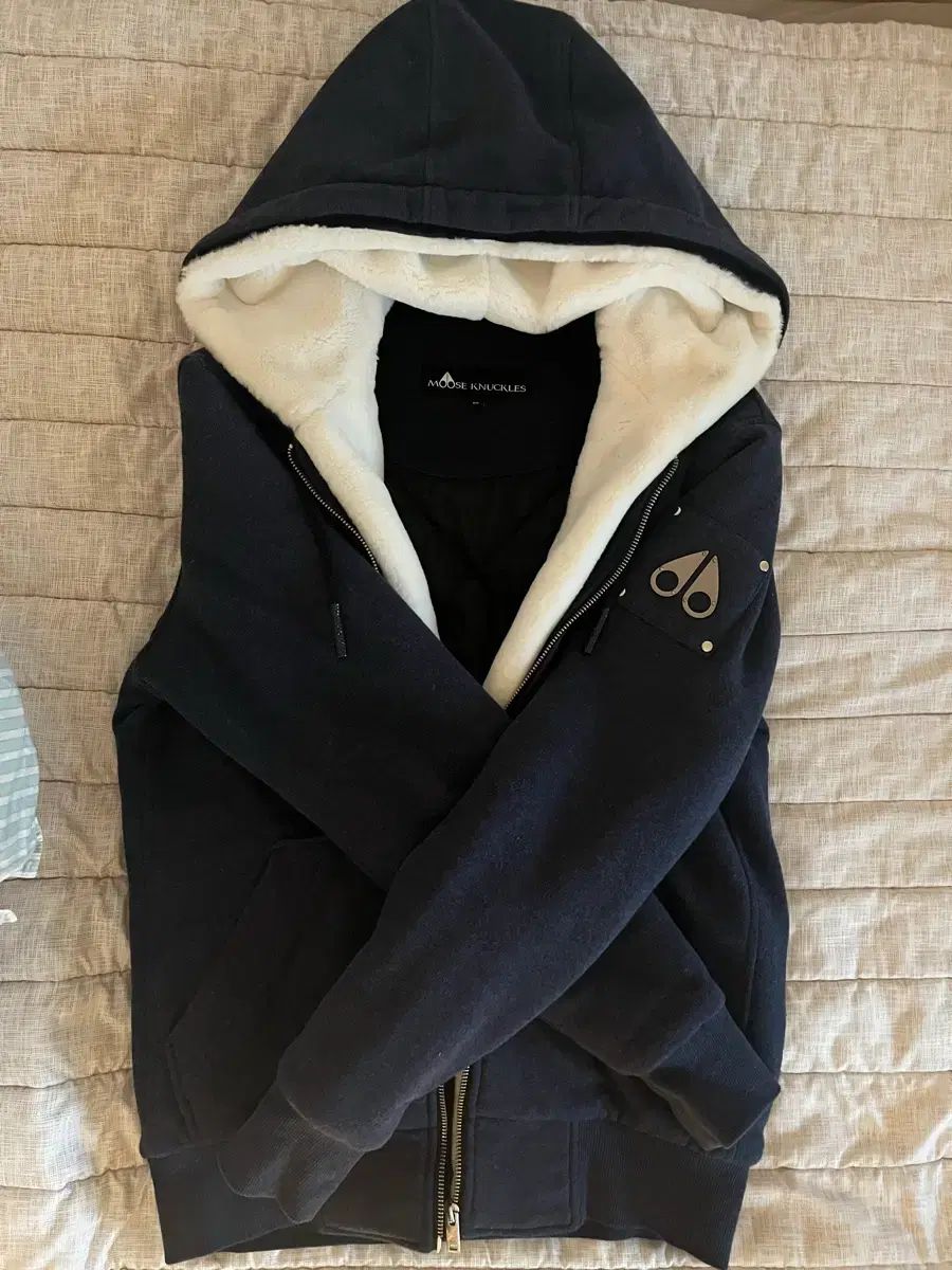 MOOSE KNUCKLES ムースナックルズ Bunny セーター ネイビー