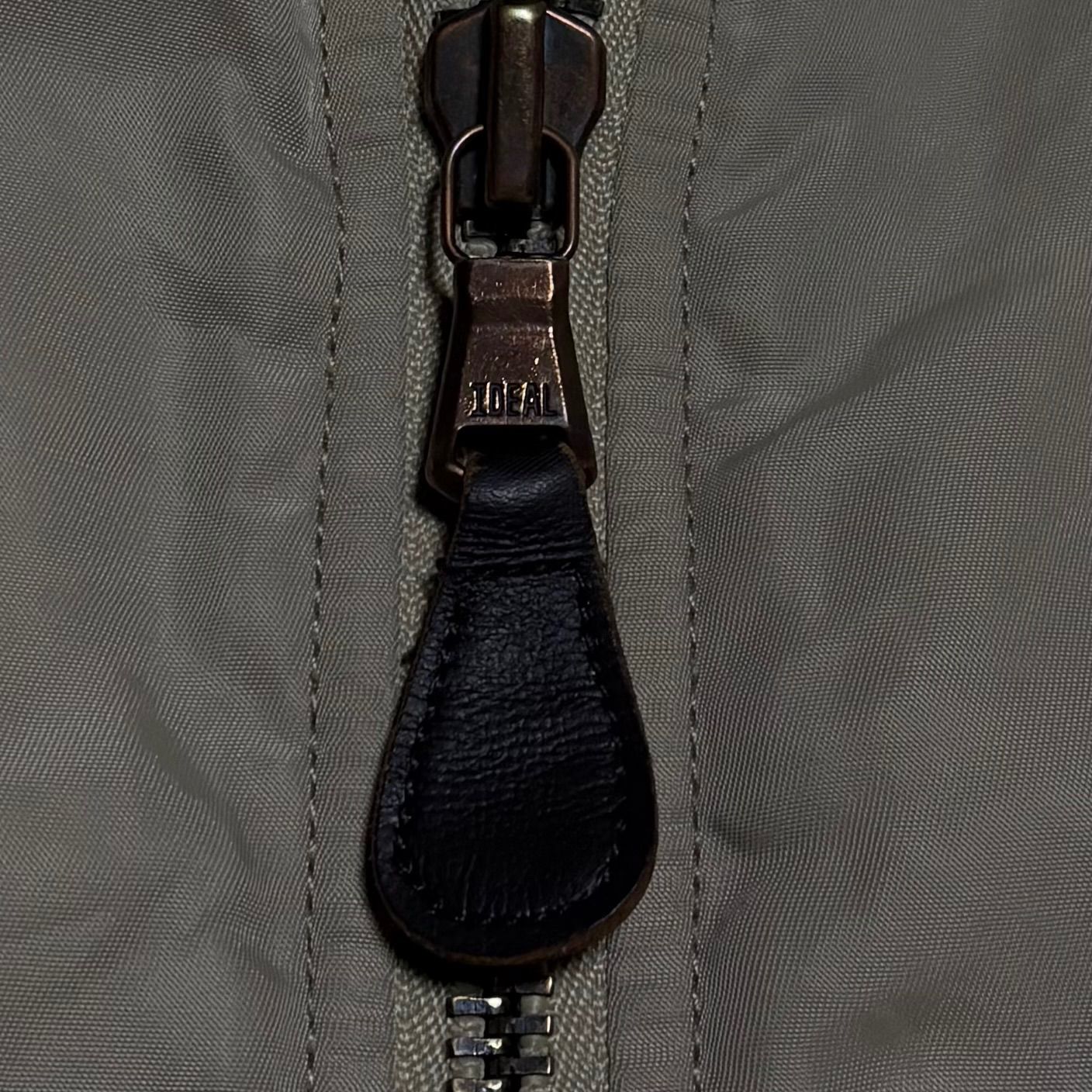 POLO JEANS COMPANY フライトジャケット MA-1 襟ファー短丈 POLO JEANS COMPANY フライトジャケット MA-1 襟ファー短丈 - メルカリ