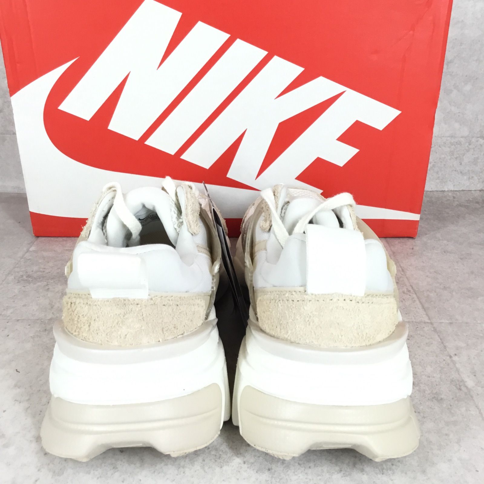 国内正規品 新品未使用 ナイキ ウィメンズ V2K ラン NIKE WMNS V2K RUN 