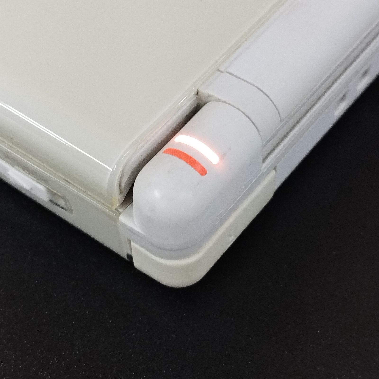 D13429】起動確認済 ニンテンドーDS Lite ホワイト 本体 ACアダプター