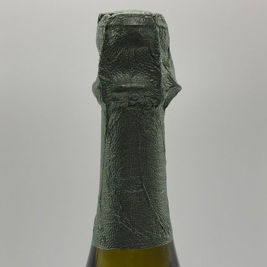 ドンペリニヨン 白 2010 レディーガガ エディション 750ml【Y0