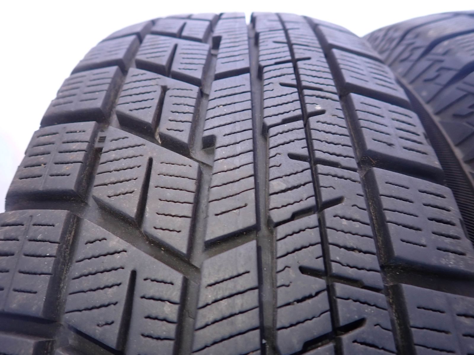 冬4本SET 会社宛 175 70 R 14 84 Q ヨコハマ アイスガード IG 60 アクア ヤリス フィット シャトル キューブ NO W 0816