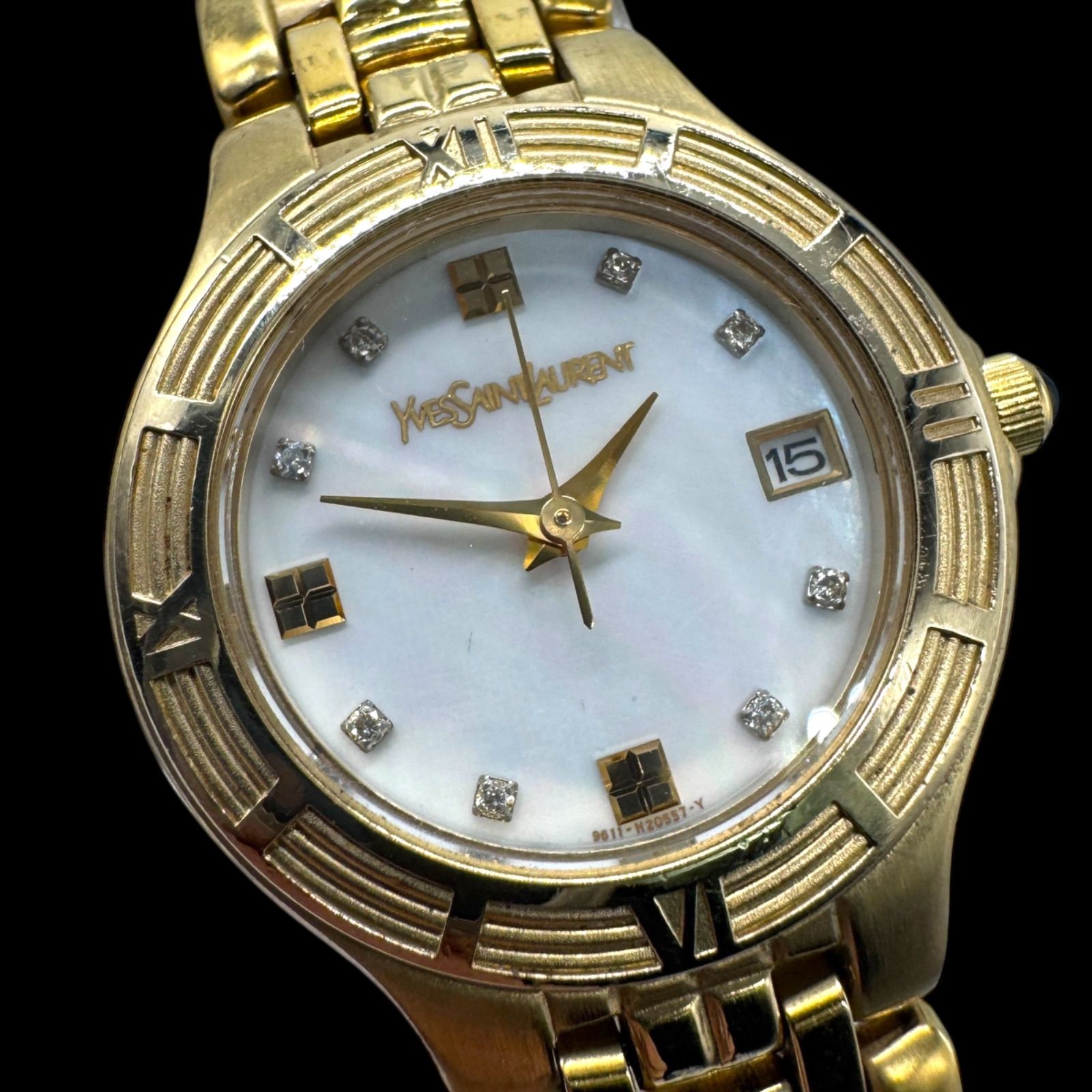 新品電池稼働 良品 YVES SAINT LAURENT イヴサンローラン 8Pダイヤ