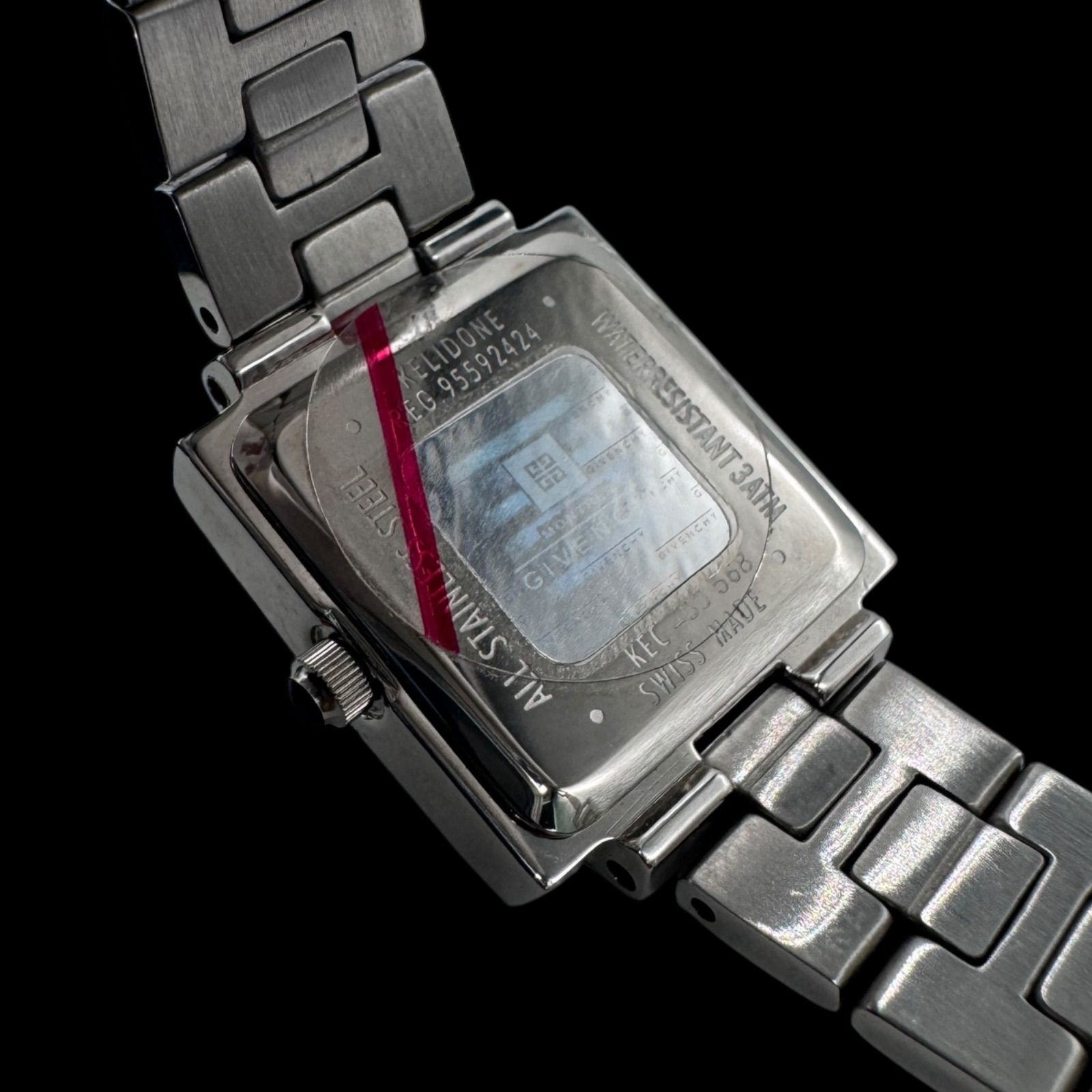 新品電池稼働 美品 GIVENCHY ジバンシー 12Pダイヤ シェル文字盤
