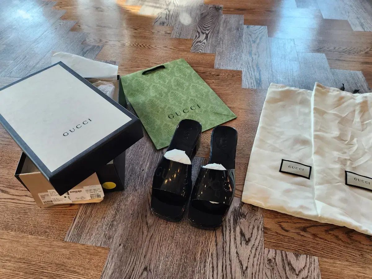  グッチ ブラック ゼリー サンダル 260 mm サンダル サンダル ミュール