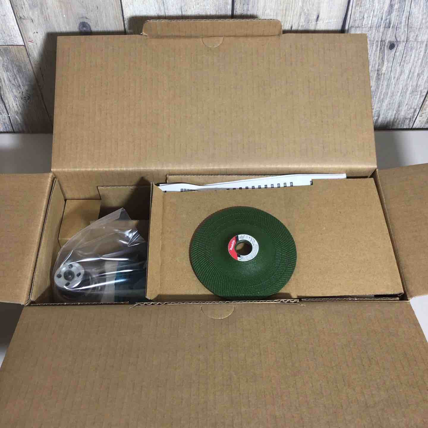 マキタ makita 100 mm コードレスディスクグラインダ GA 412 DZ グラインダ 充電式 18 V