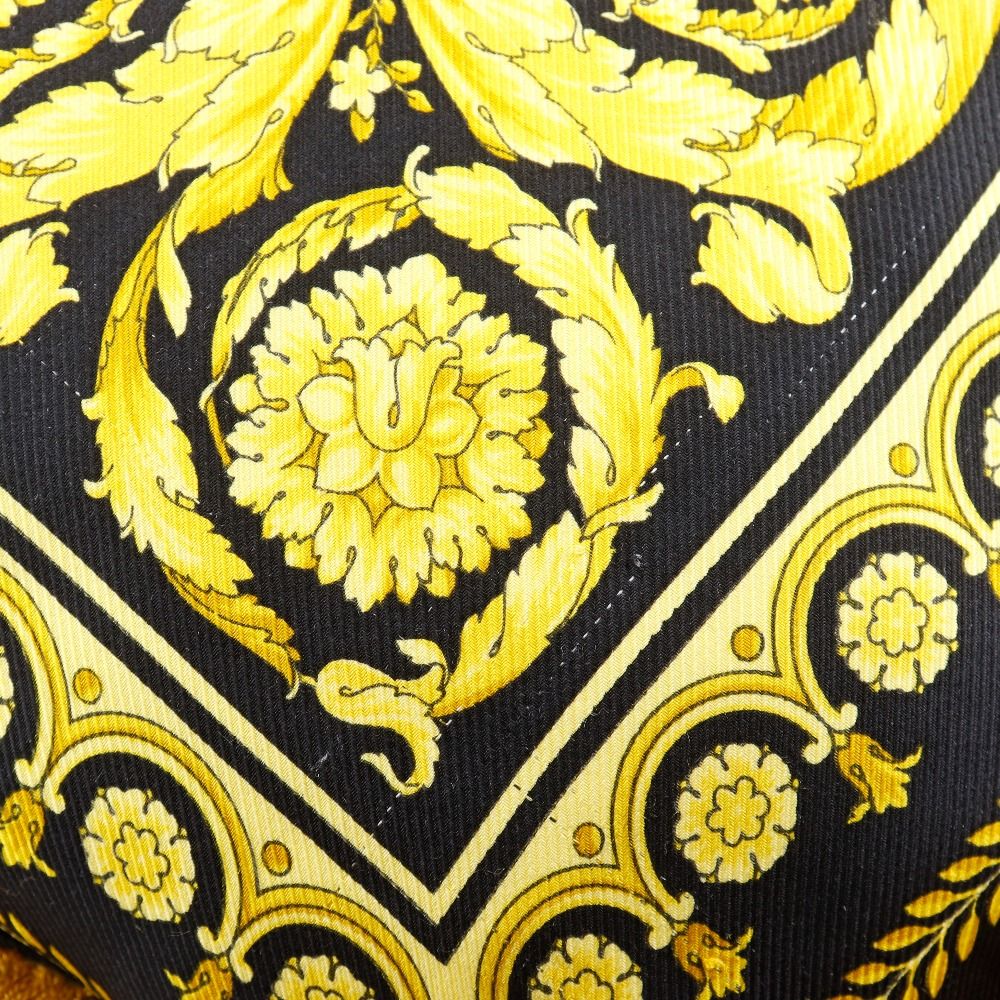 VERSACE】ヴェルサーチ クッション バロッコプリント シルク 黄 _