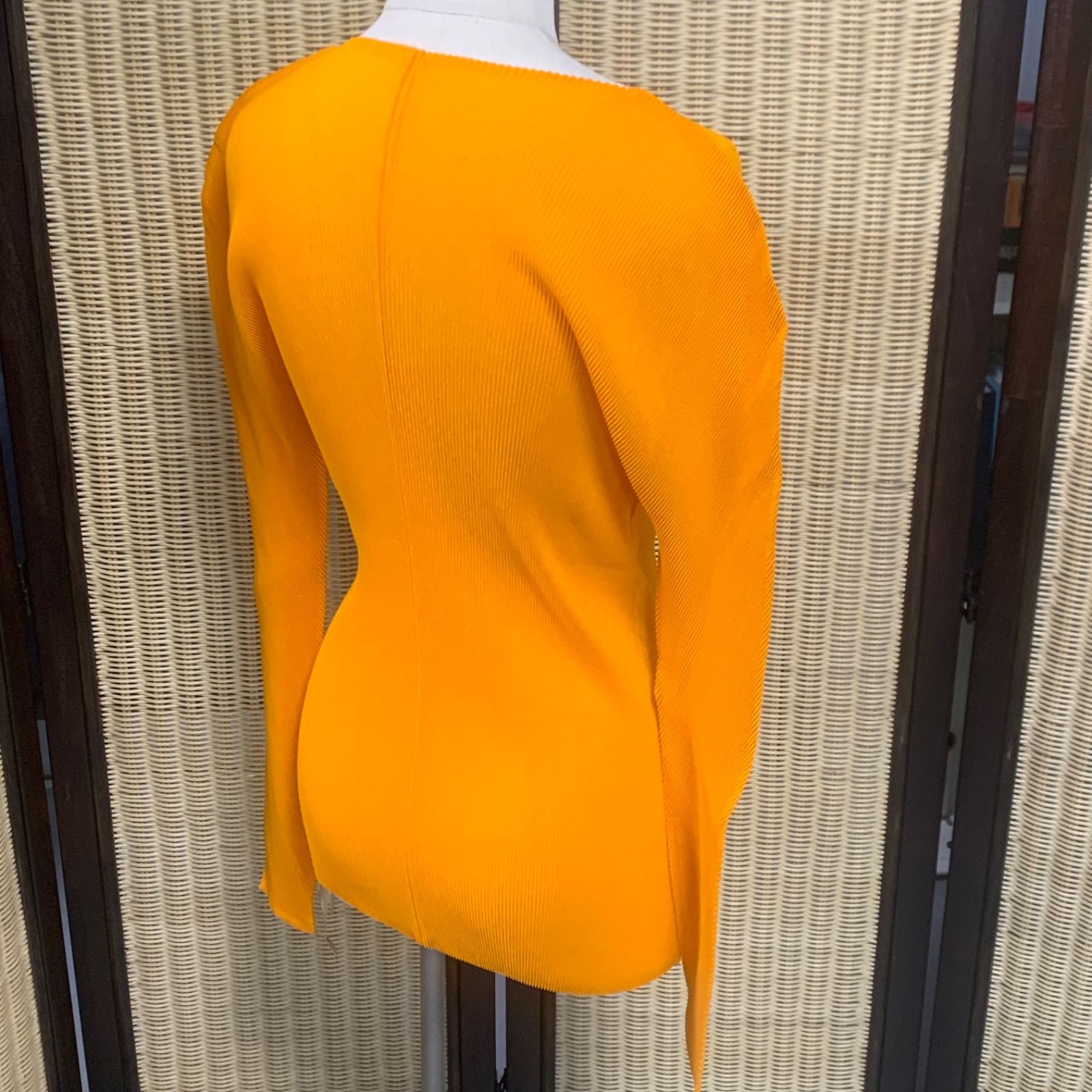 美品 ISSEY MIYAKE イッセイミヤケ PLEATS PLEASE プリーツプリーズ