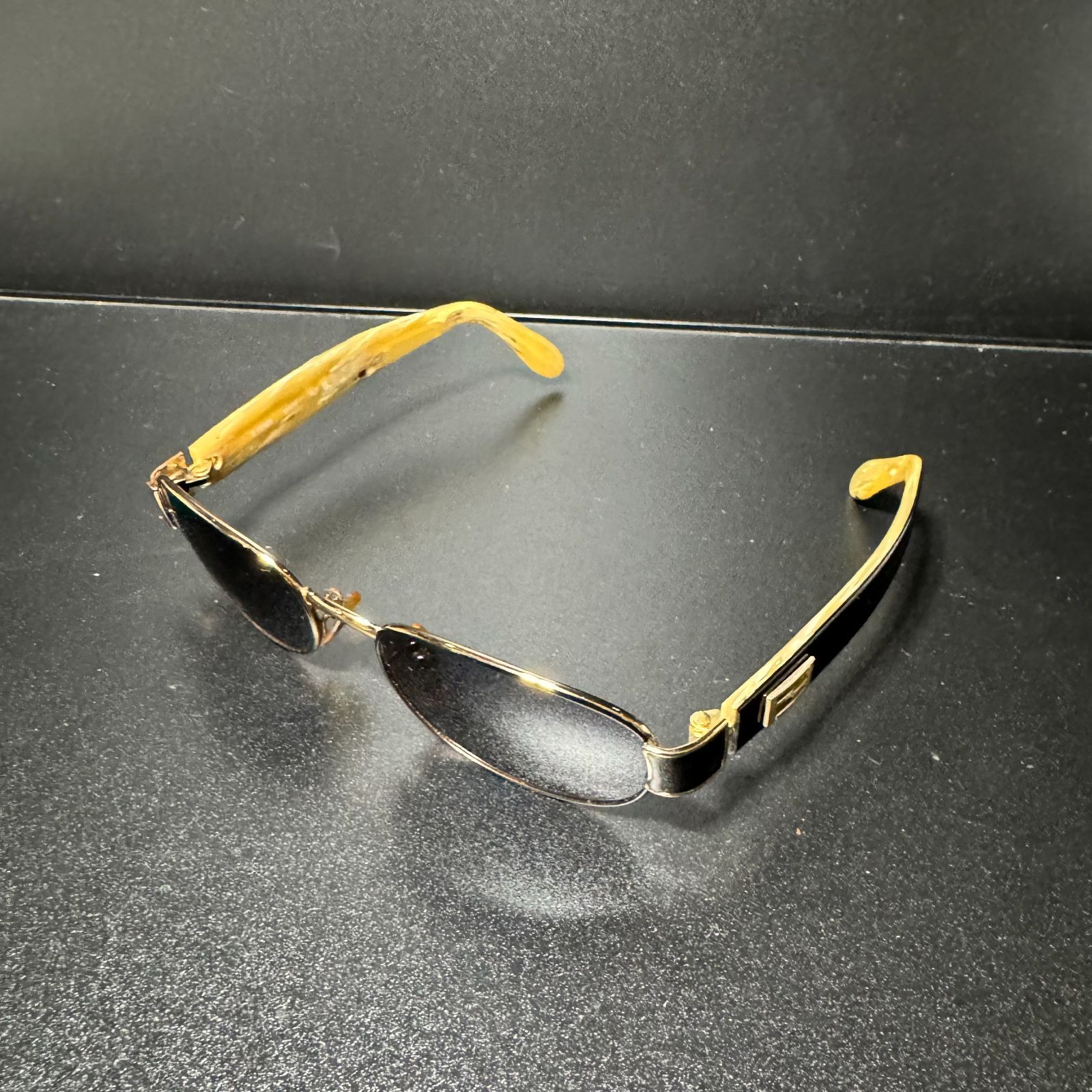 フェンディ サングラス