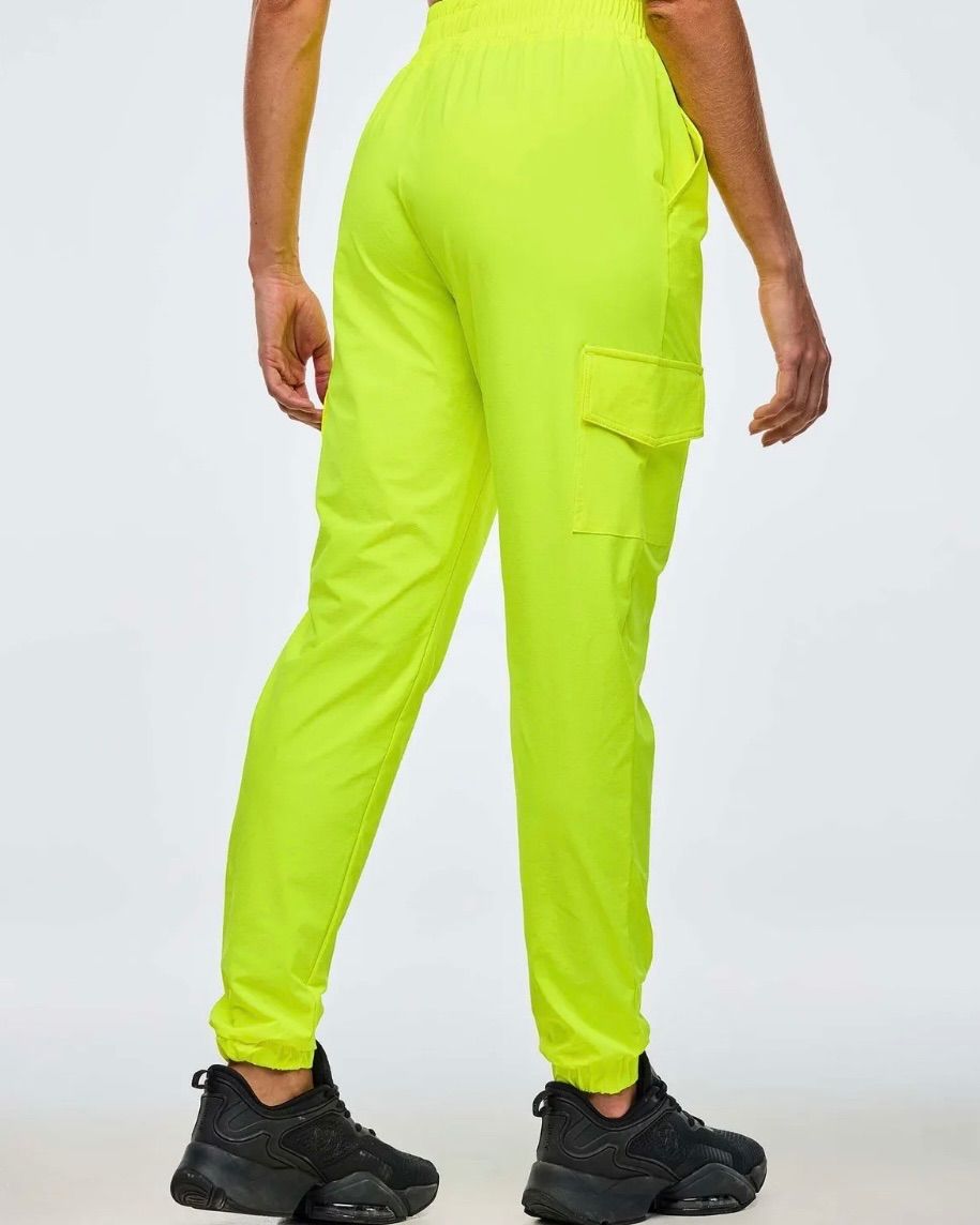 【完売品】ZUMBA Class of 2001 Cargo Pants S 完売品】ZUMBA Class of 2001 Cargo Pants S Z1B000663_TETG_2550.jpg?v=