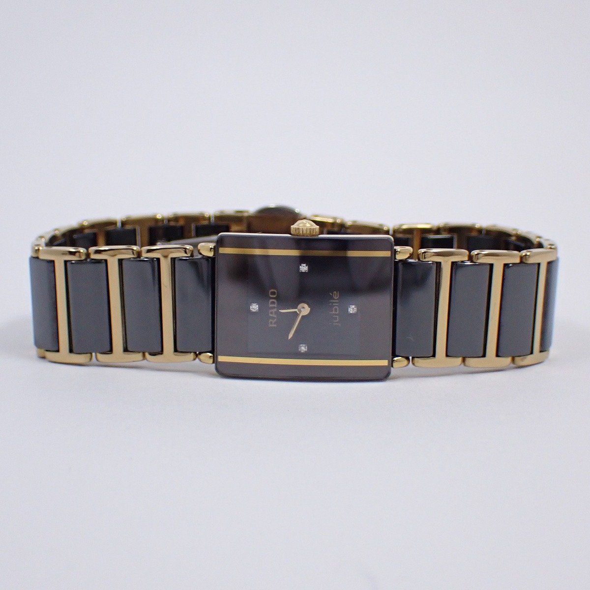ラドー ジュビリー クォーツ レディース 腕時計 セラミック×ゴールドGP 4 Pダイヤ入り黒文字盤 153.0283.3 N