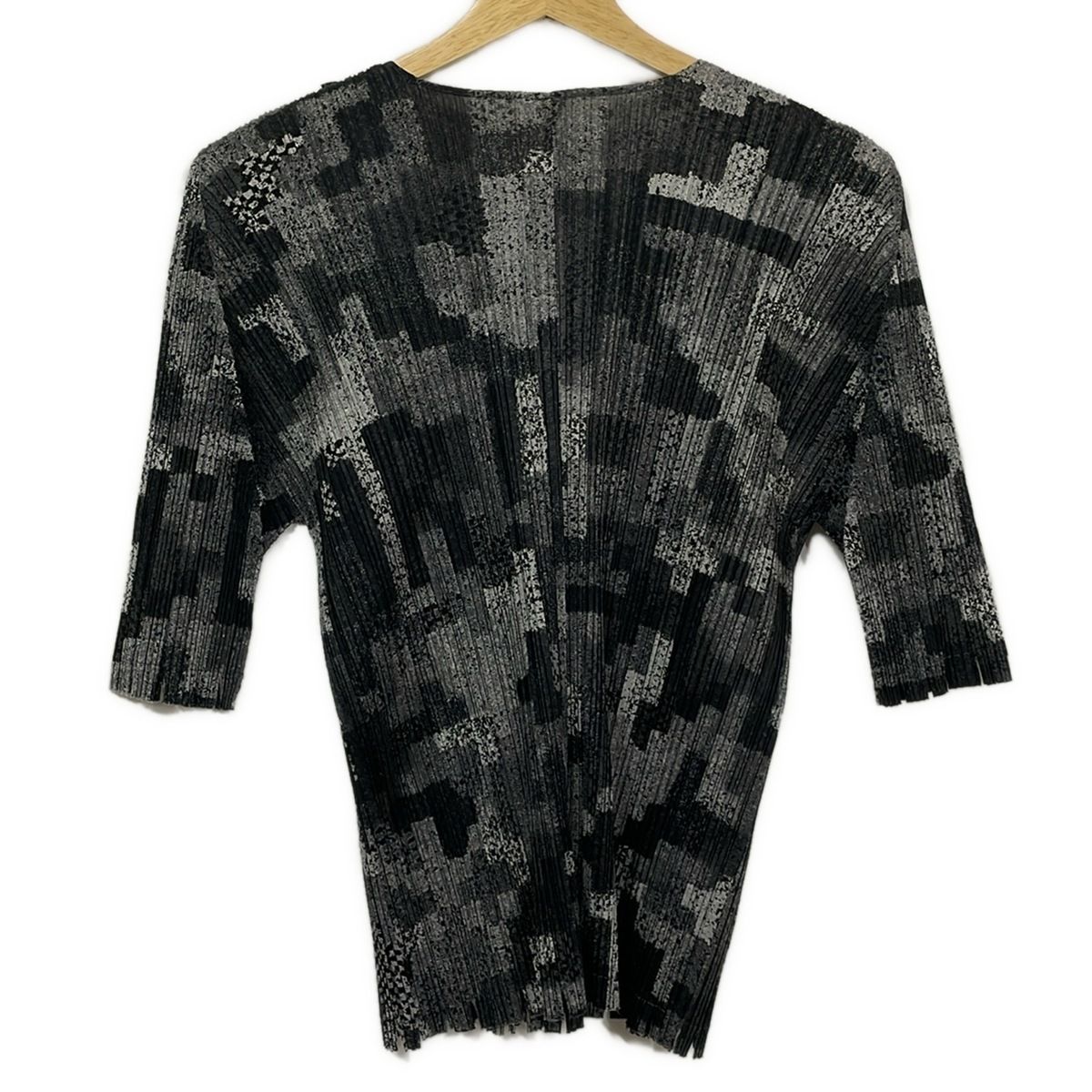 PLEATS PLEASE(プリーツプリーズ) 半袖シャツブラウス サイズ4 XL