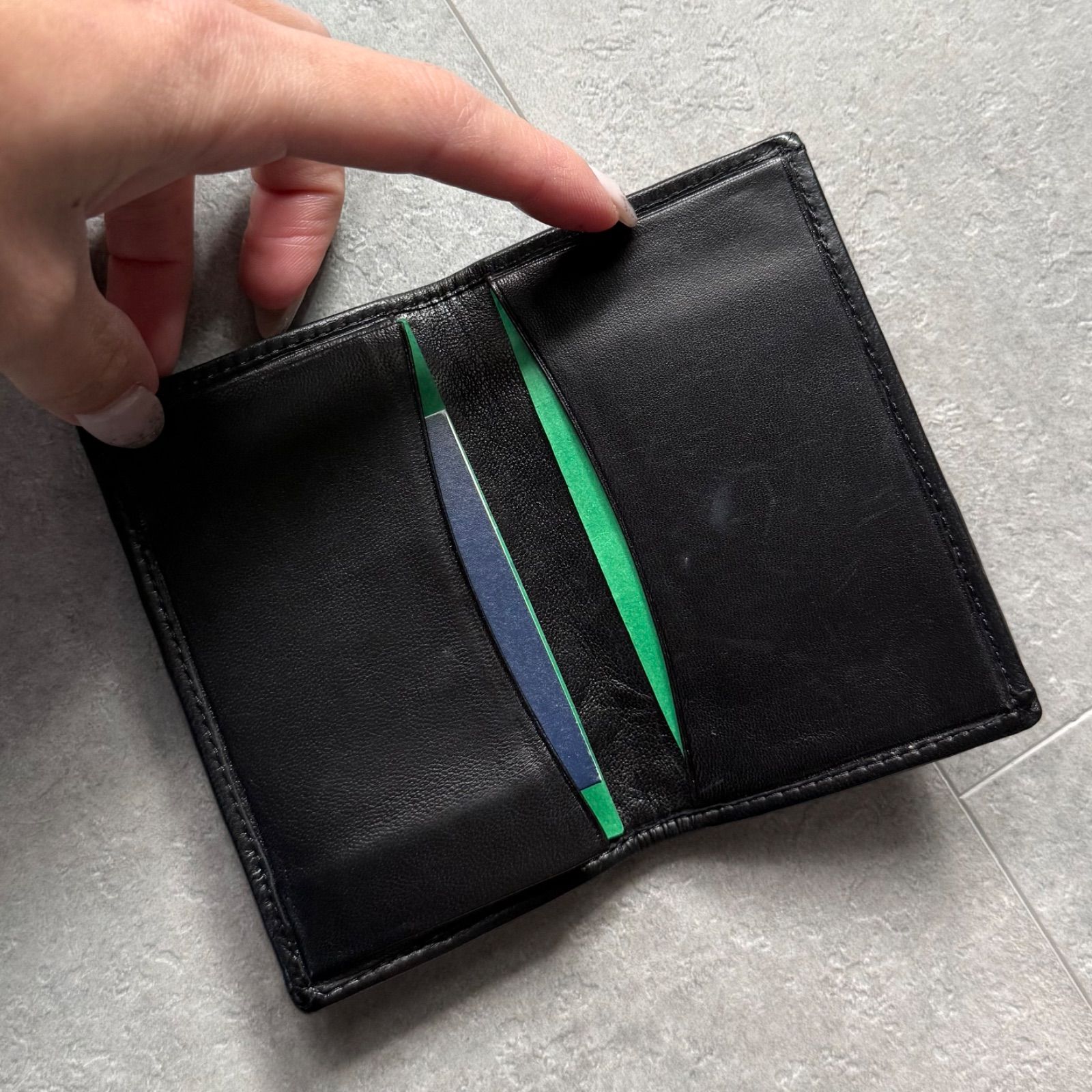 ボッテガヴェネタ イントレチャート