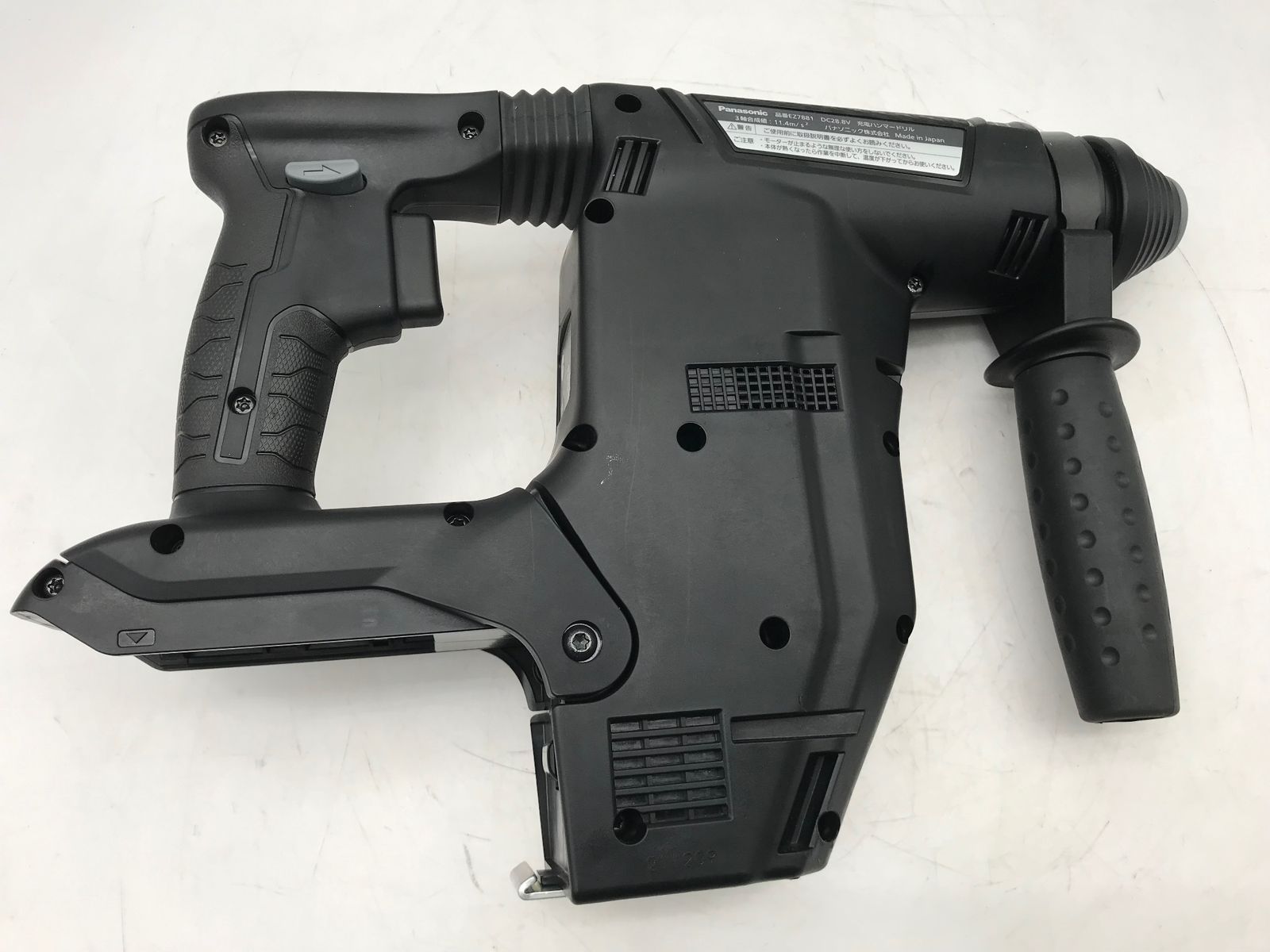 品 〇Panasonic パナソニック 28.8 V 28 mm充電ハンマードリル 黒 集じんシステム付 -B エコツール小牧ｲﾝﾀｰ店 M 02