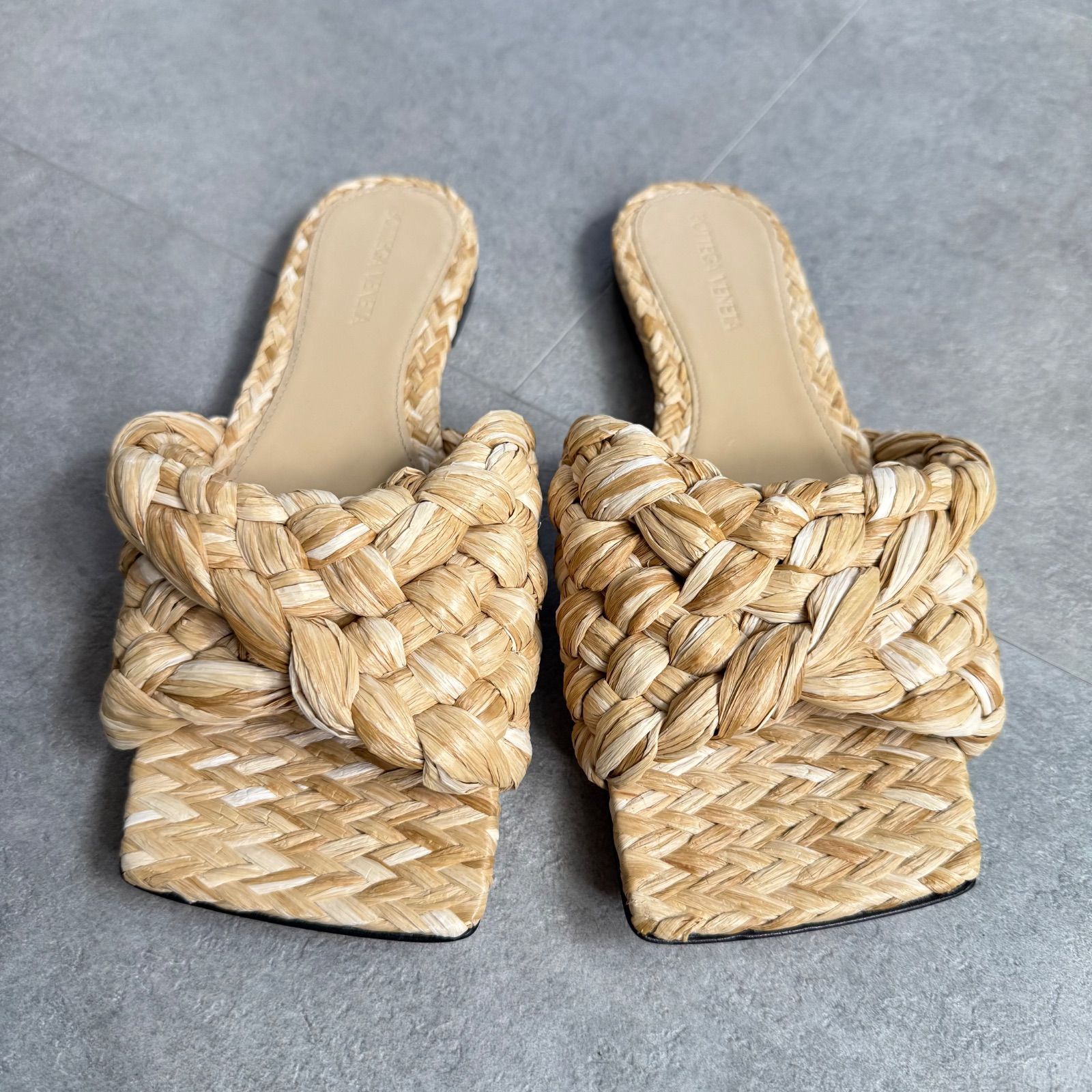 未使用 BOTTEGA VENETA ボッテガヴェネタ リド ミュール 編み込み 