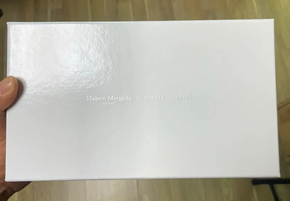  GENTLE MONSTER ジェントルモンスター x Maison Margiela メゾンマルジェラ MM 112 ブラック サングラス 小物