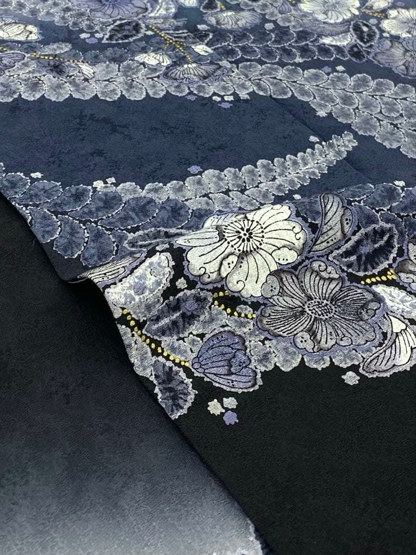 訪問着 辻ヶ花 金彩 紋意匠 正絹 ゆったりめ ガード加工済 A119 - メルカリ 訪問着 辻ヶ花 金彩 紋意匠 正絹 ゆったりめ ガード加工済 A119 - メルカリ