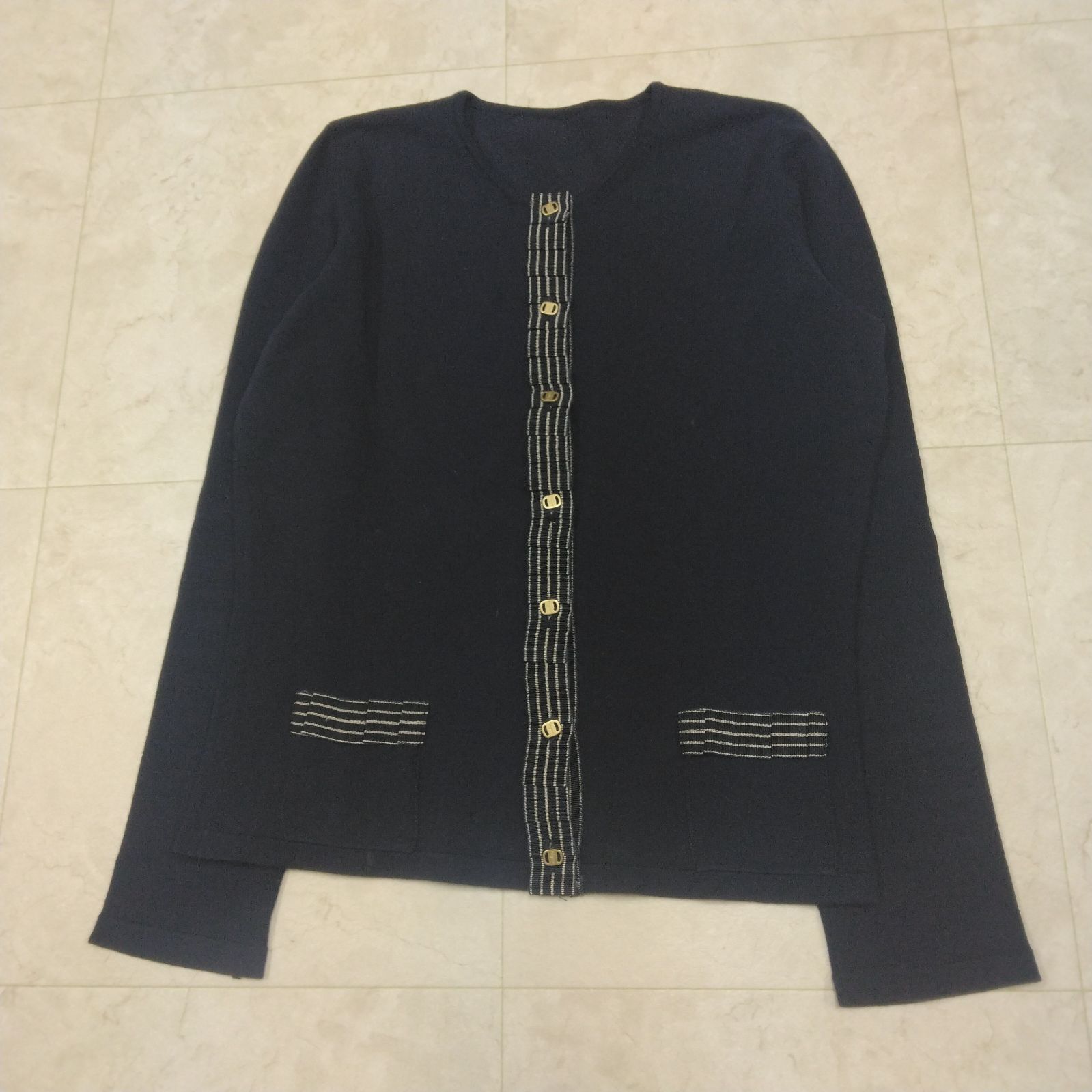 Salvatore Ferragamo サルヴァトーレフェラガモ ニットカーディガン S