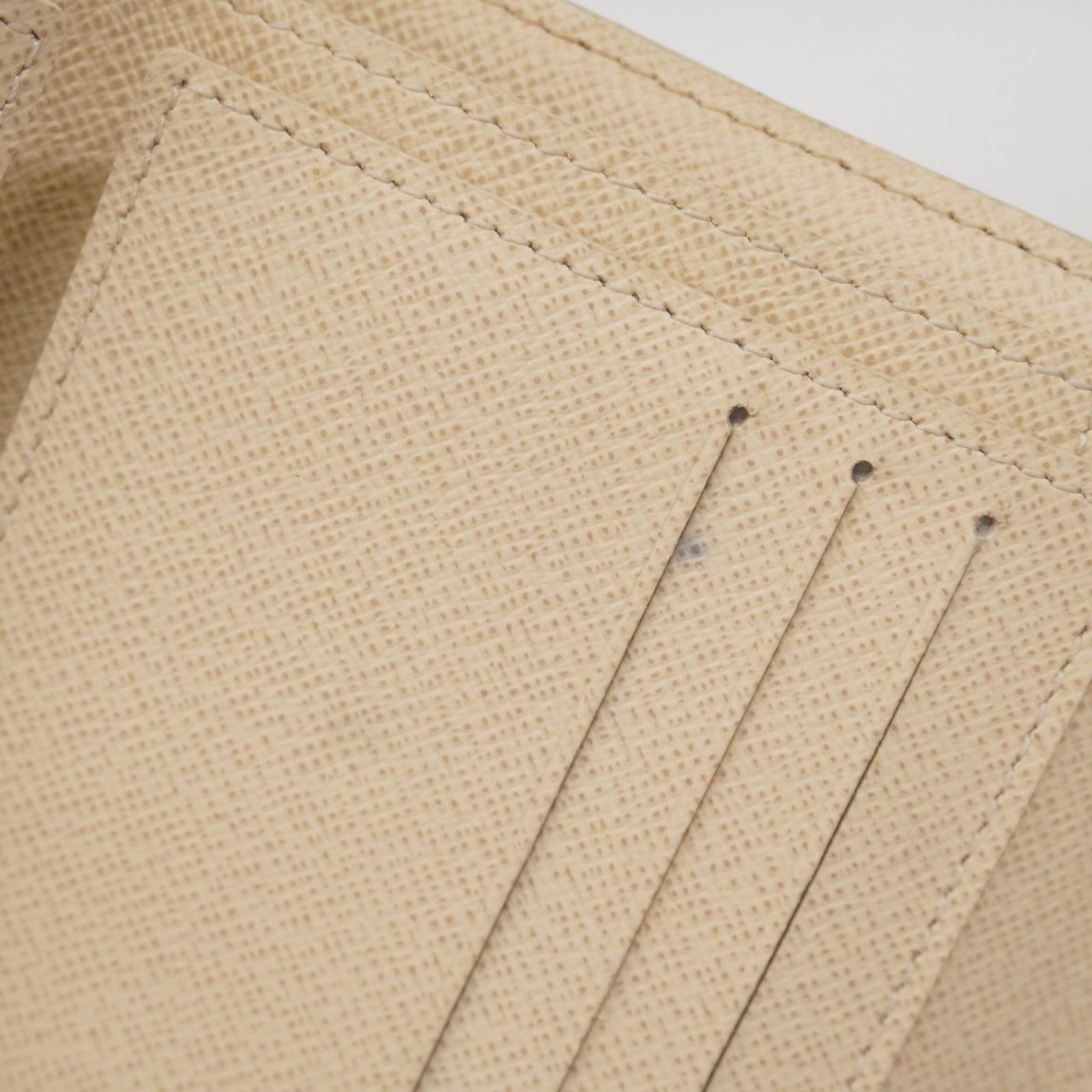 Vuitton 三つ折り財布