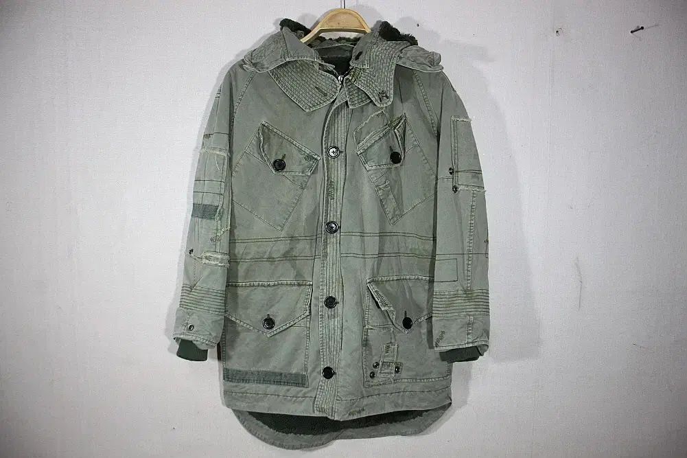 ZADIG-VOLTAIRE ザディグ エ ヴォルテール カーキ マウンテンパーカー