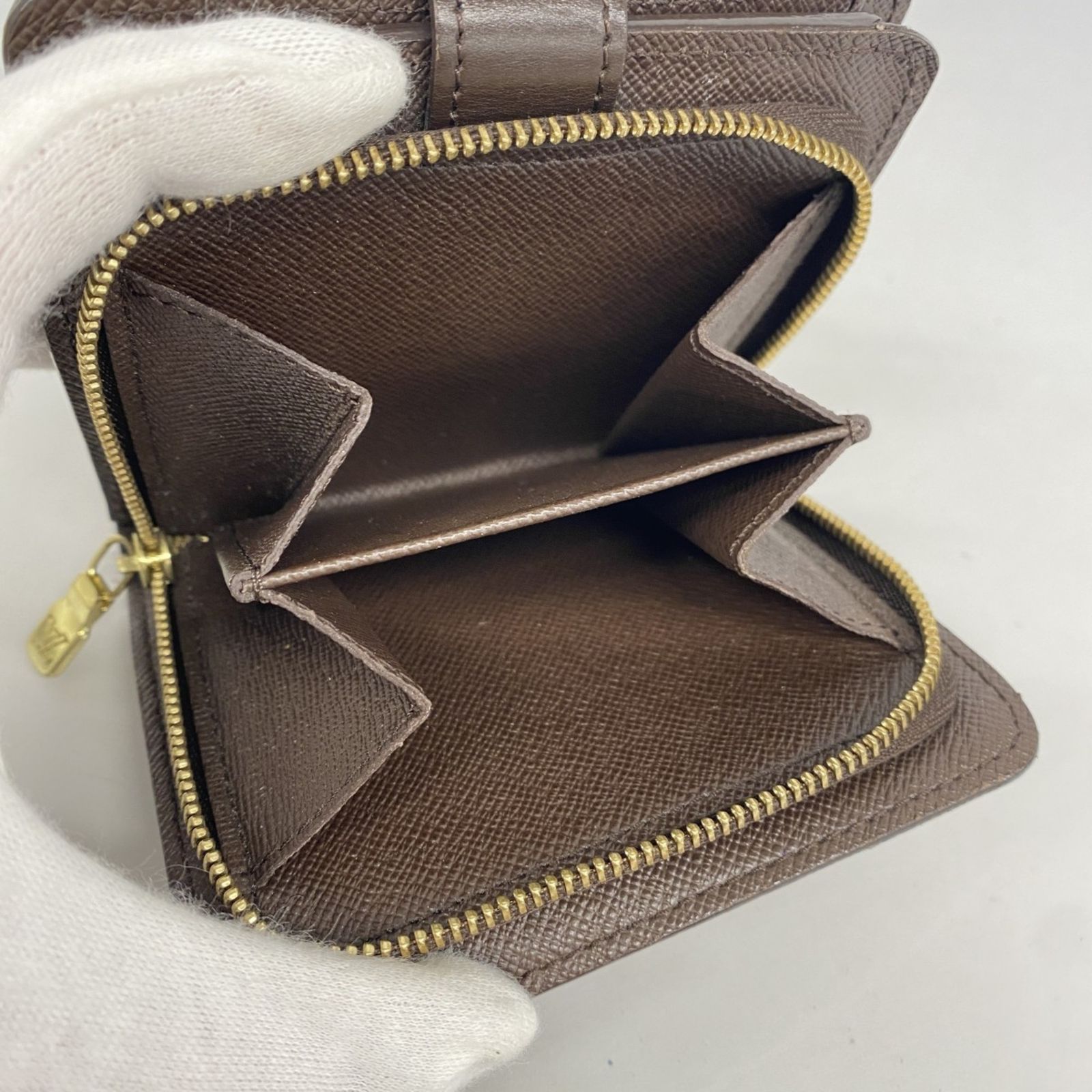 61668 エベヌレディース