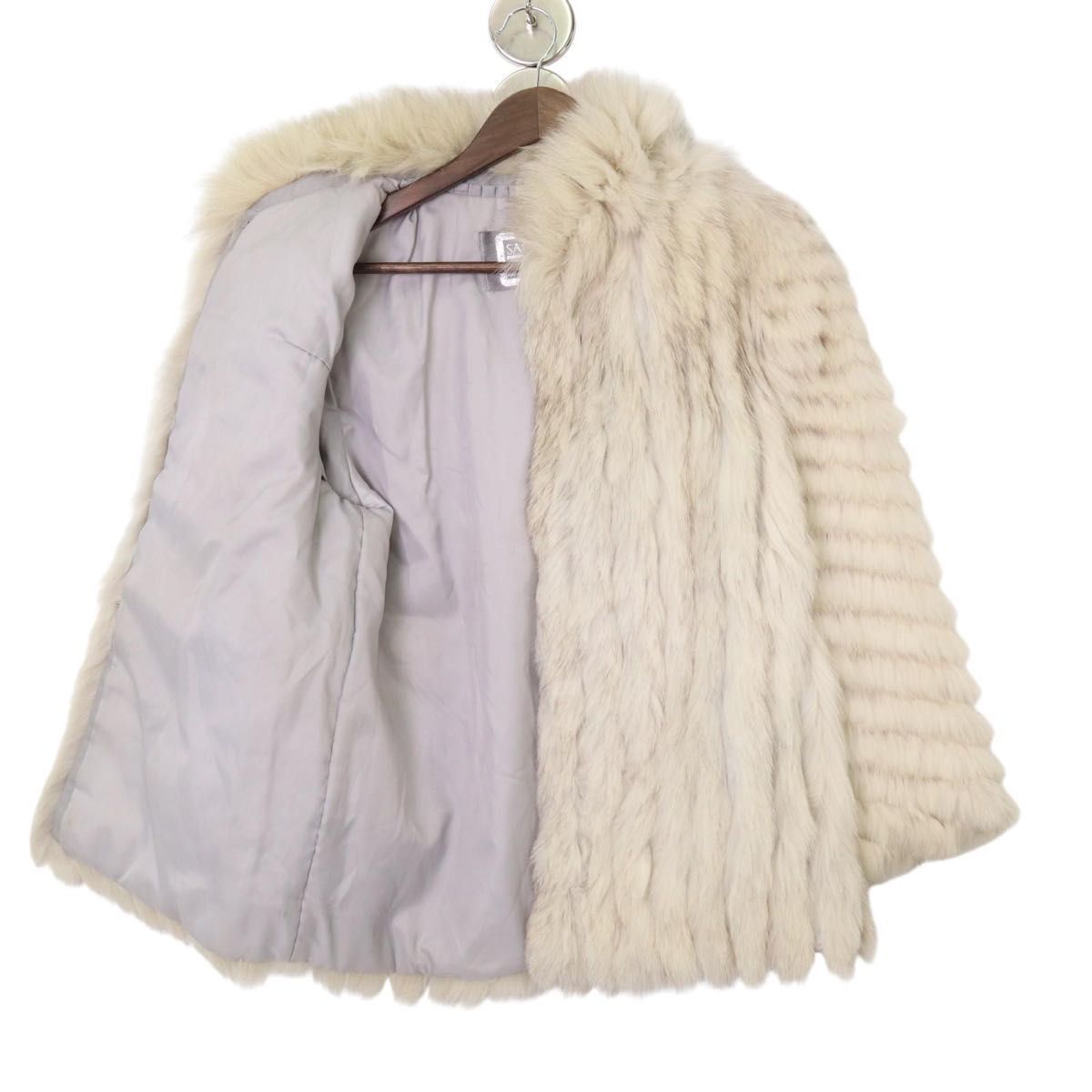 SAGAFOX サガフォックス フォックス ファーコート オフホワイト系 11 高級】SAGA FOX サガフォックス ホワイト フォックスファー リアル