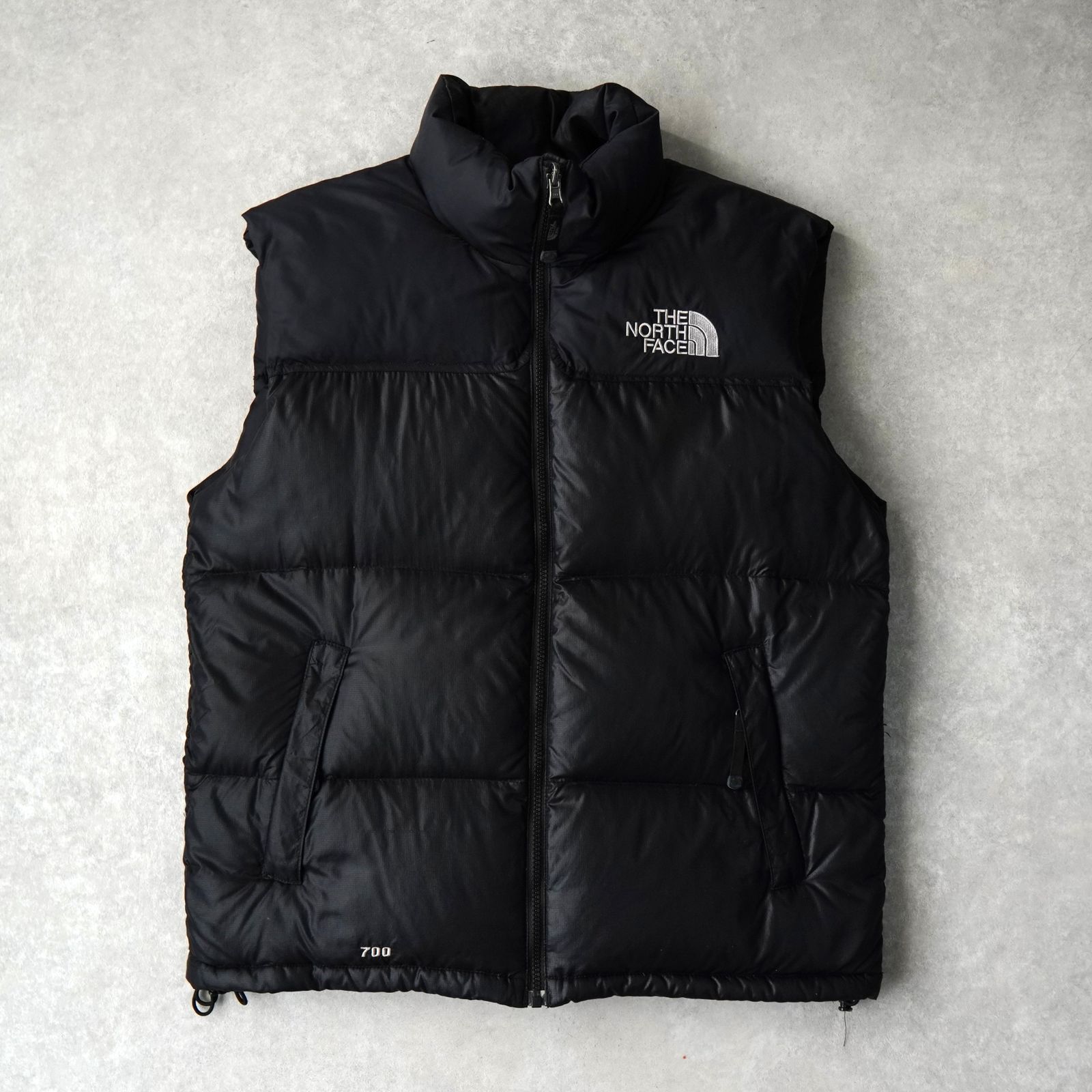 ノースフェイス　ダウンベスト　ヌプシ　ブラック　700フィル　古着　L THE NORTH FACE（ザ ノースフェイス） 古着 THE NORTH FACE 700フィル