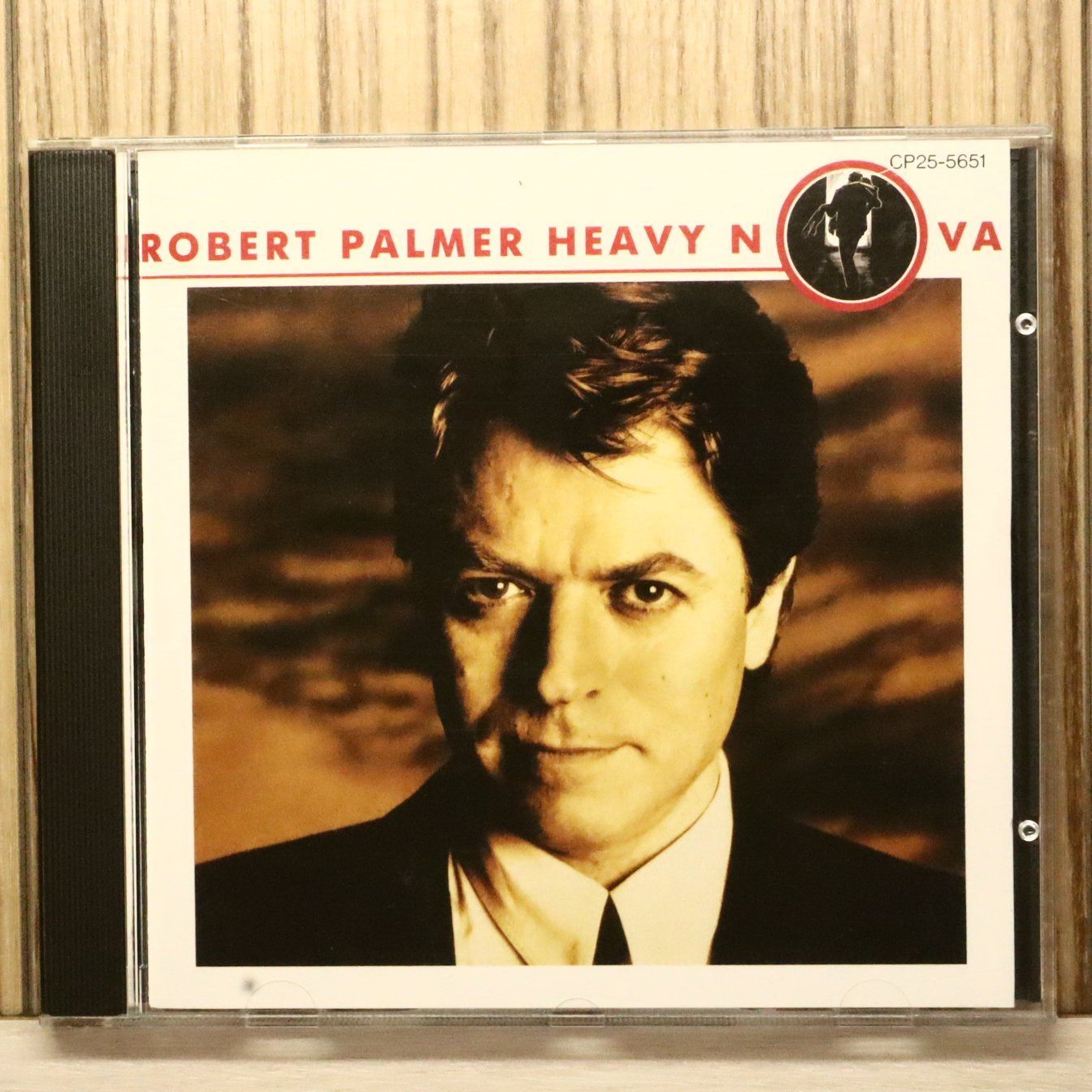 ロバート・パーマー　　Heavy Nova 国内盤CD☆ロバート・パーマー/Robert Palmer□ HEAVY NOVA 【CP255651