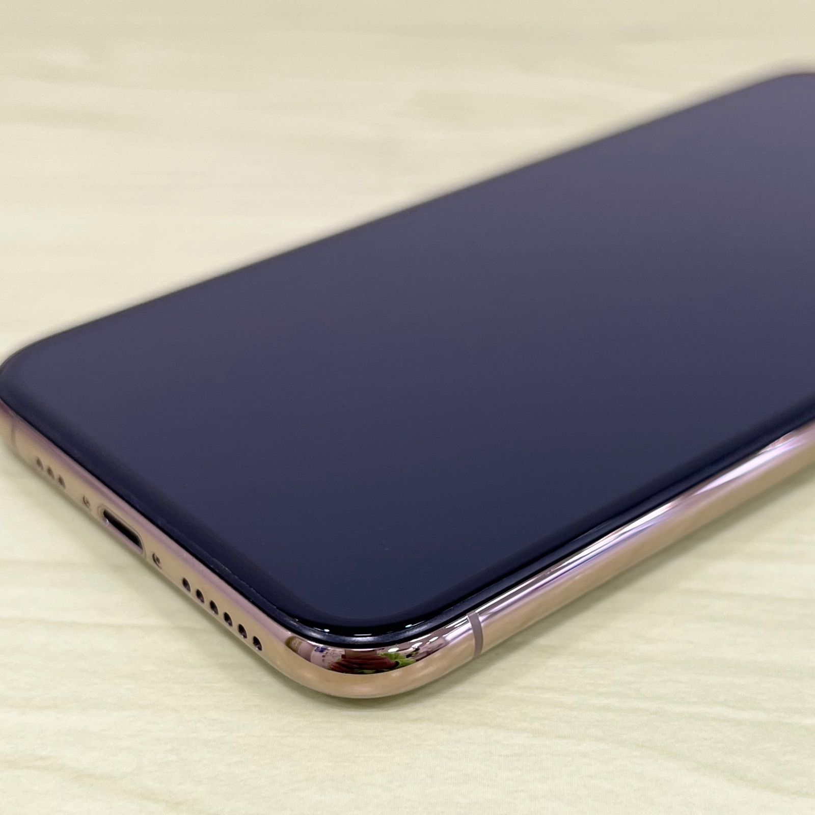 【美品】iPhoneXS 64GB SIMフリー 修理歴なし 整備済み品】 iPhoneXS 64GB バッテリー保証85％以上（入荷時） SIM