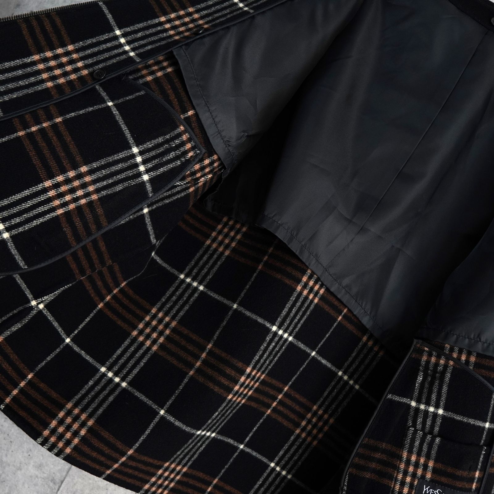 NEW YEAR SALE 30%オフ 1/4(Sun)までの限定セール】イヴ サンローラン 