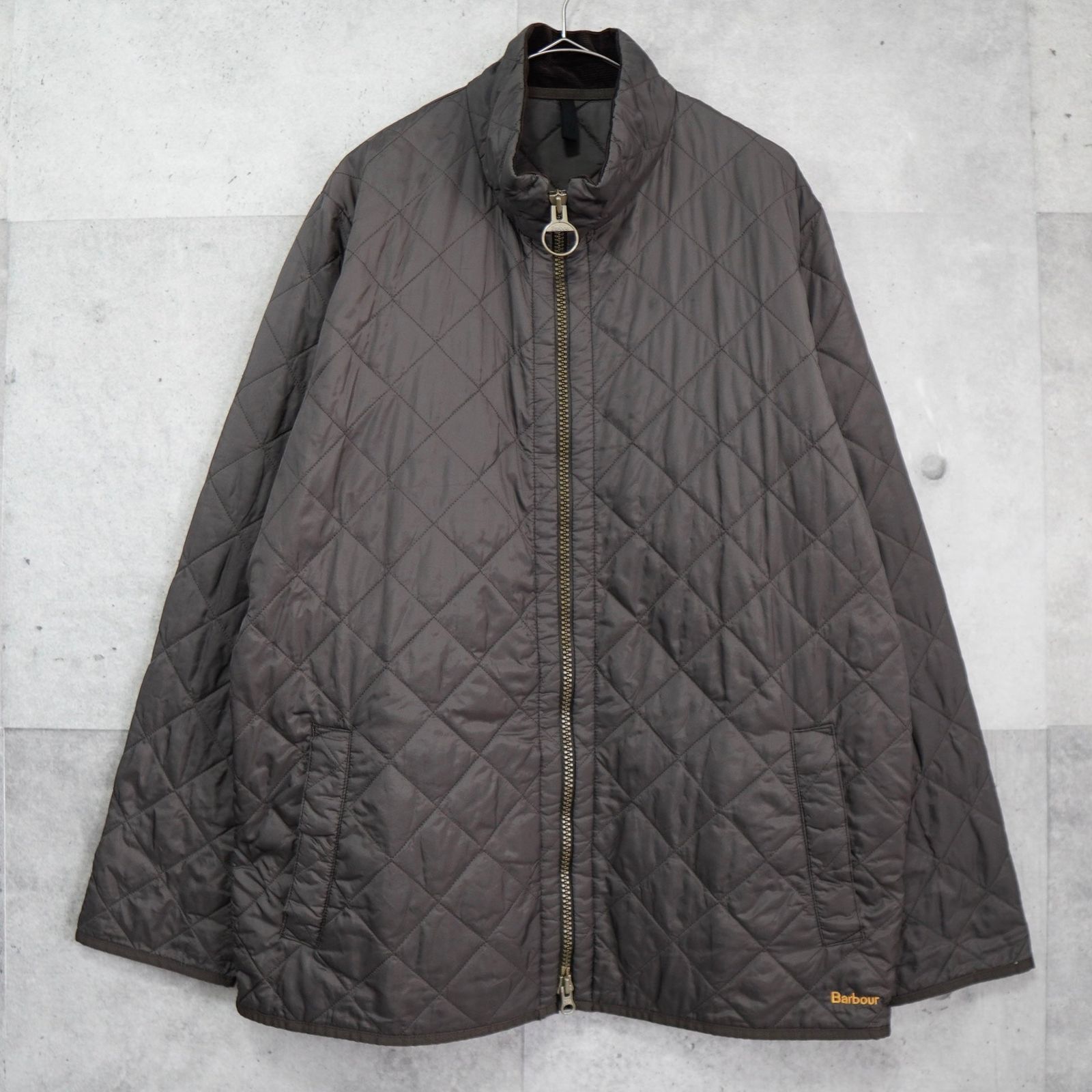 バブアー サークルジップ キルティングジャケット スモークブラウン