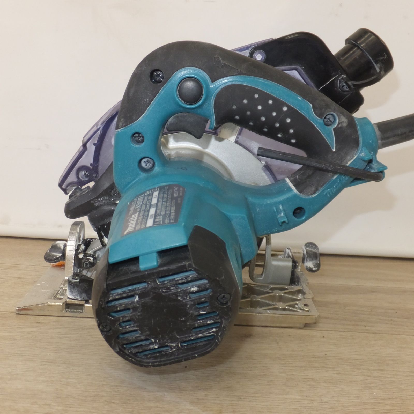 マキタ makita 125 mm 防じんマルノコ 100 V～ 11 A 50-60 Hz 1050 W 木工用 超硬丸ノコ