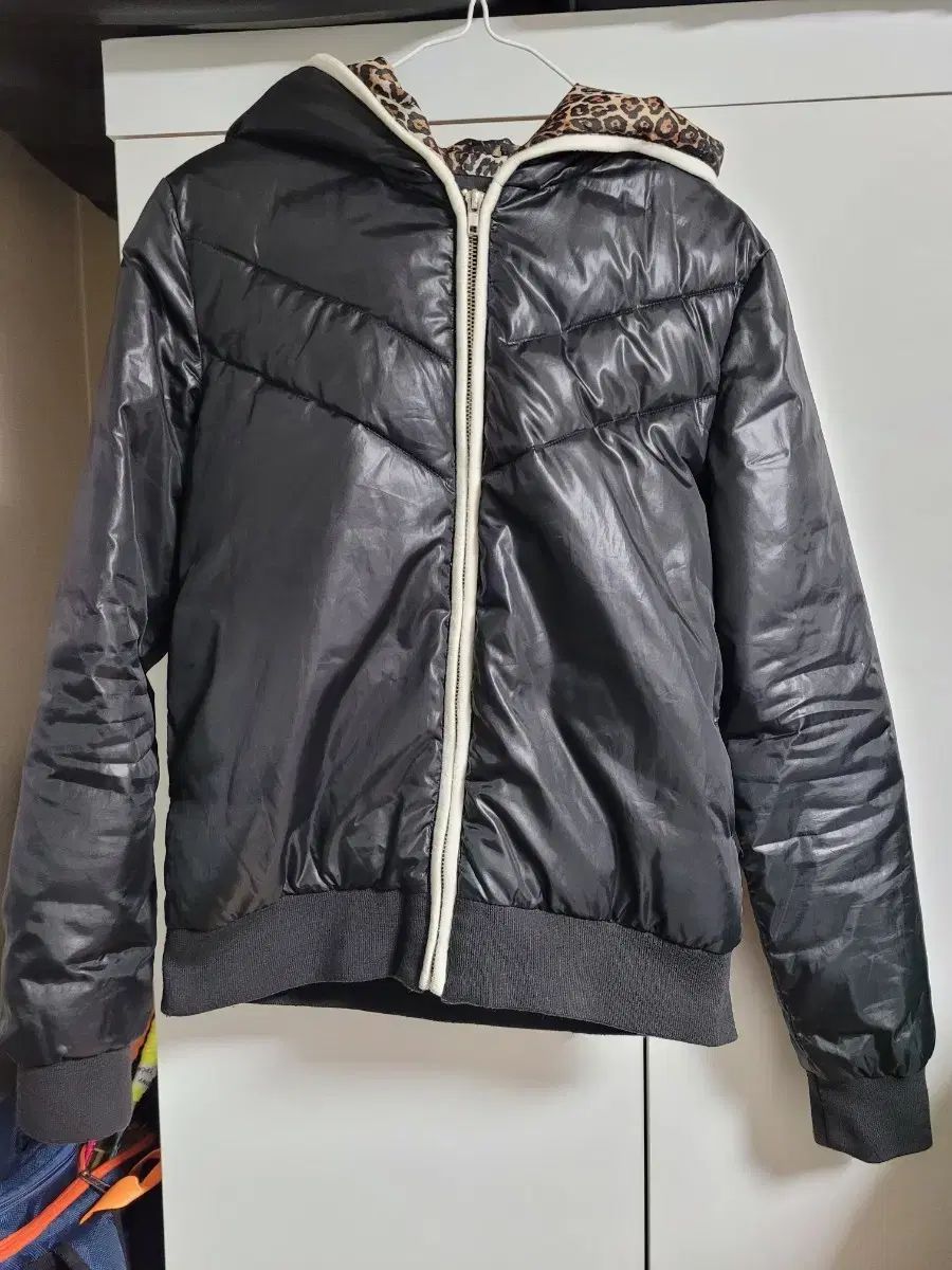 マージュ ブラック フード ダウン 44 55