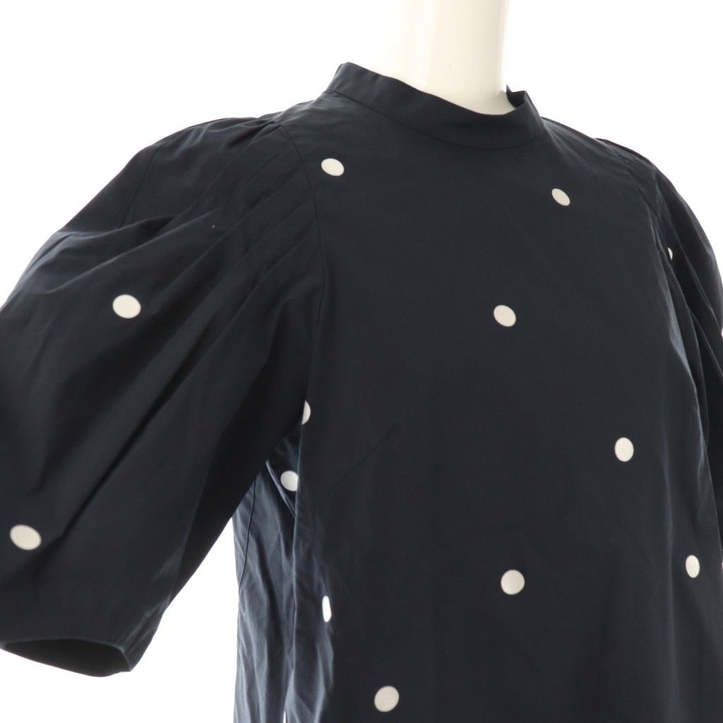 SHE tokyo パフスリーブブラウス　vera 新品未使用タグ付き　白 SHE tokyo パフスリーブブラウス vera 新品未使用タグ付き 白