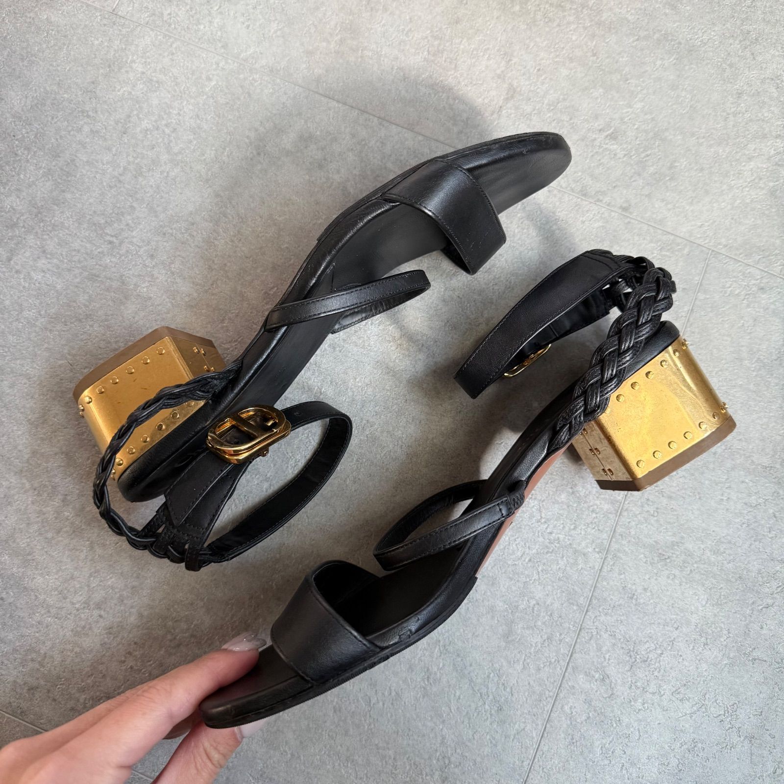 Christian Dior クリスチャンディオール CDロゴベルト 編み込み レザー