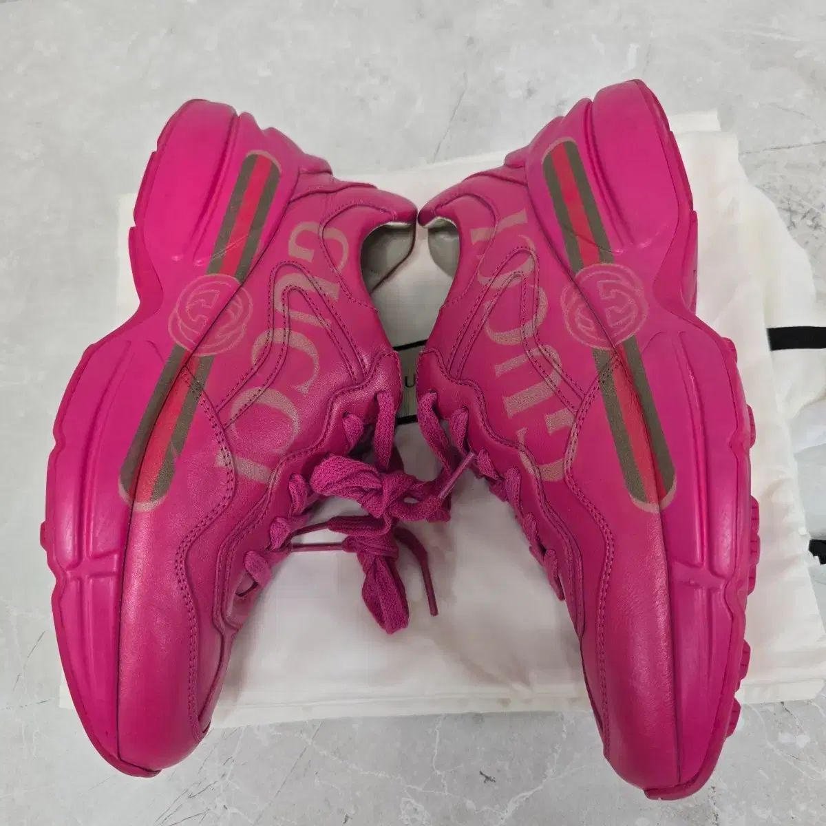 グッチ シェリーラインロゴ ライトン スニーカー 靴 35 5サイズ 225