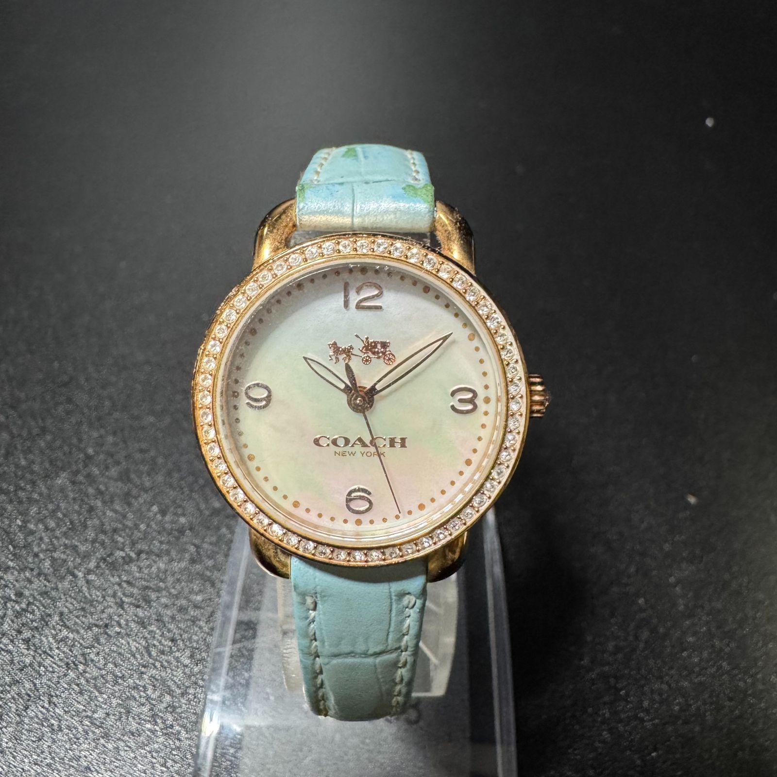 新品未使用品 / COACH / コーチ / 腕時計 COACH（コーチ） 腕時計 正規品 5年保証 ショッパー付き 革ベルト 時計