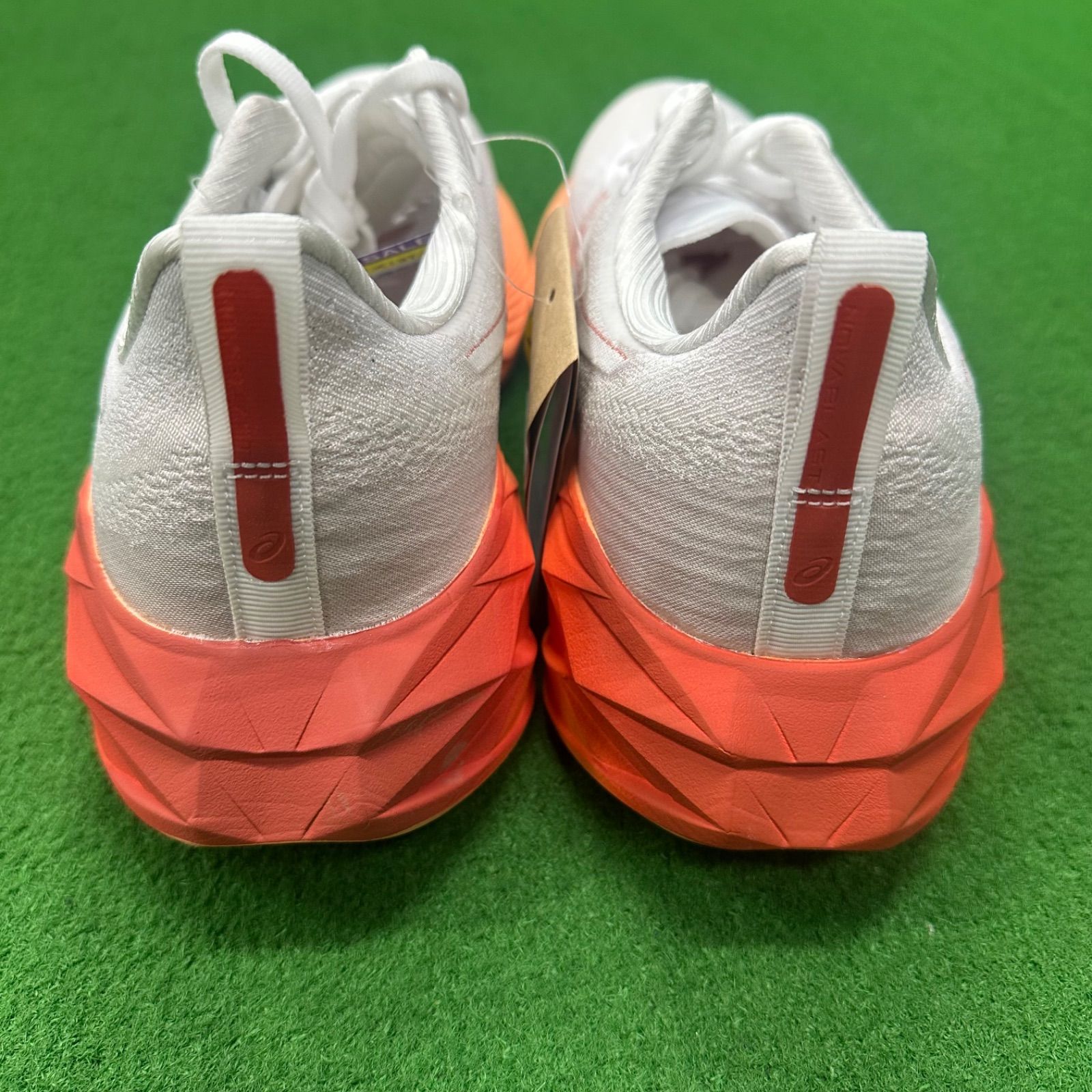  約20 off 4 ランニングシューズ ノバブラスト スパイク シューズ 陸上競技