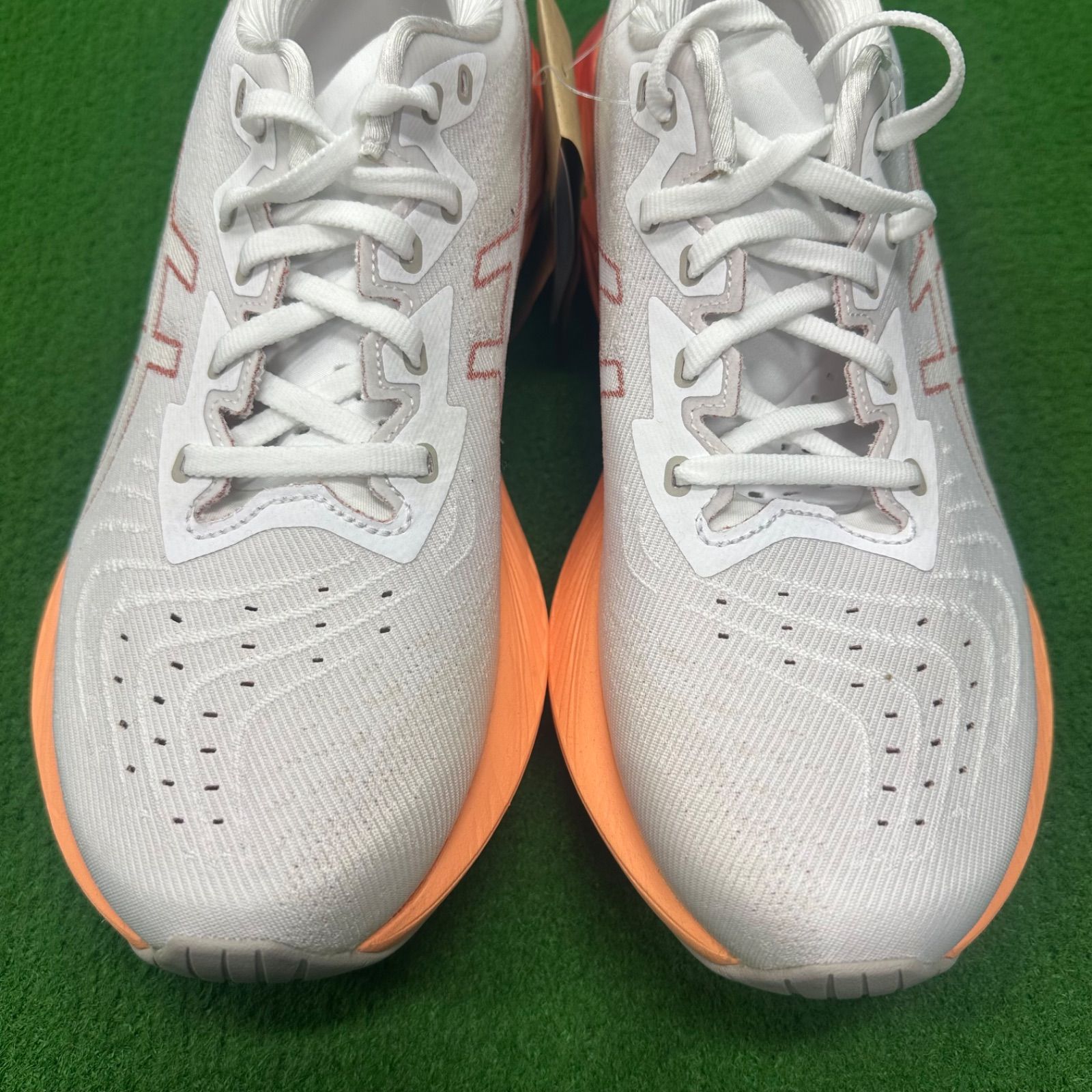 約20 off 4 ランニングシューズ ノバブラスト