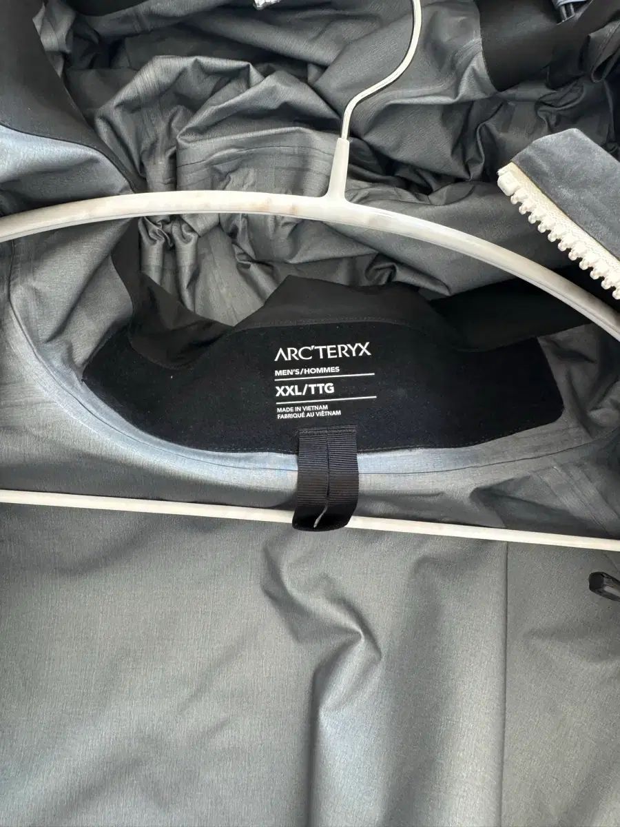  2 XL ARC TERYX アークテリクス ベータ AR GORE TEX ゴアテックス ジャケット ブラック 白 黒 その他 アウター