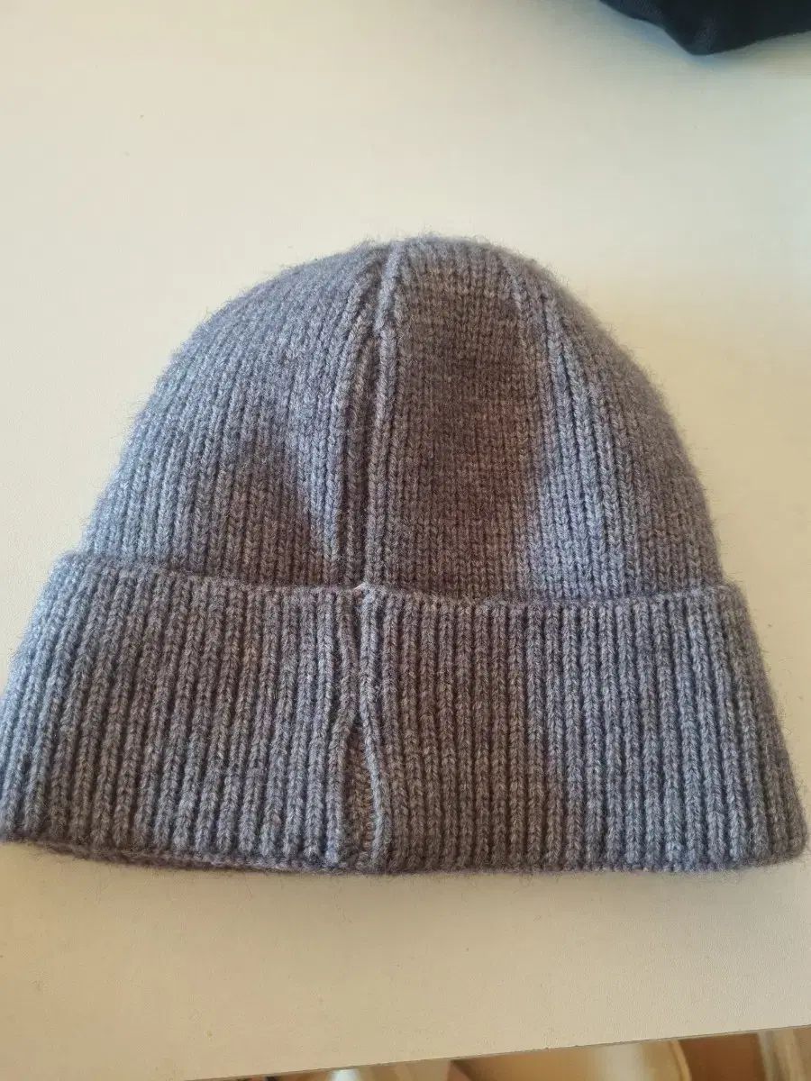 アミパリ アミ パリス アミ パリ AMI グレー ハート ロゴ ビーニー