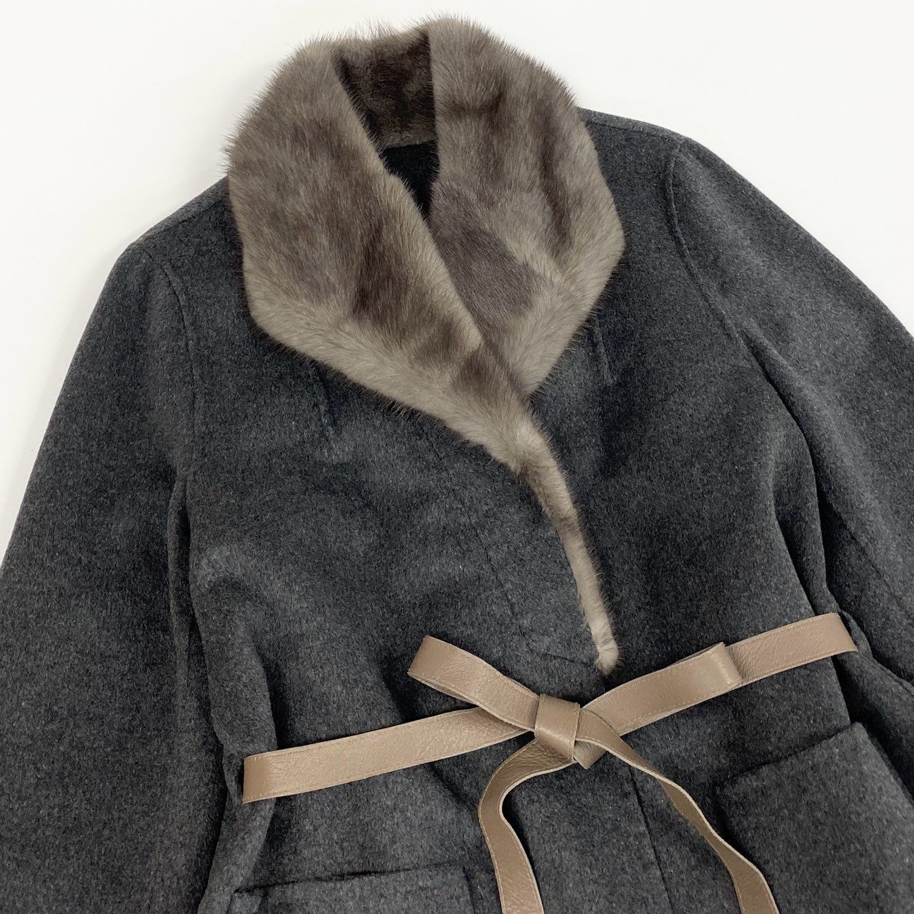 70L15 《美品》 azzurro ブルーアイリスミンク ミンクファー