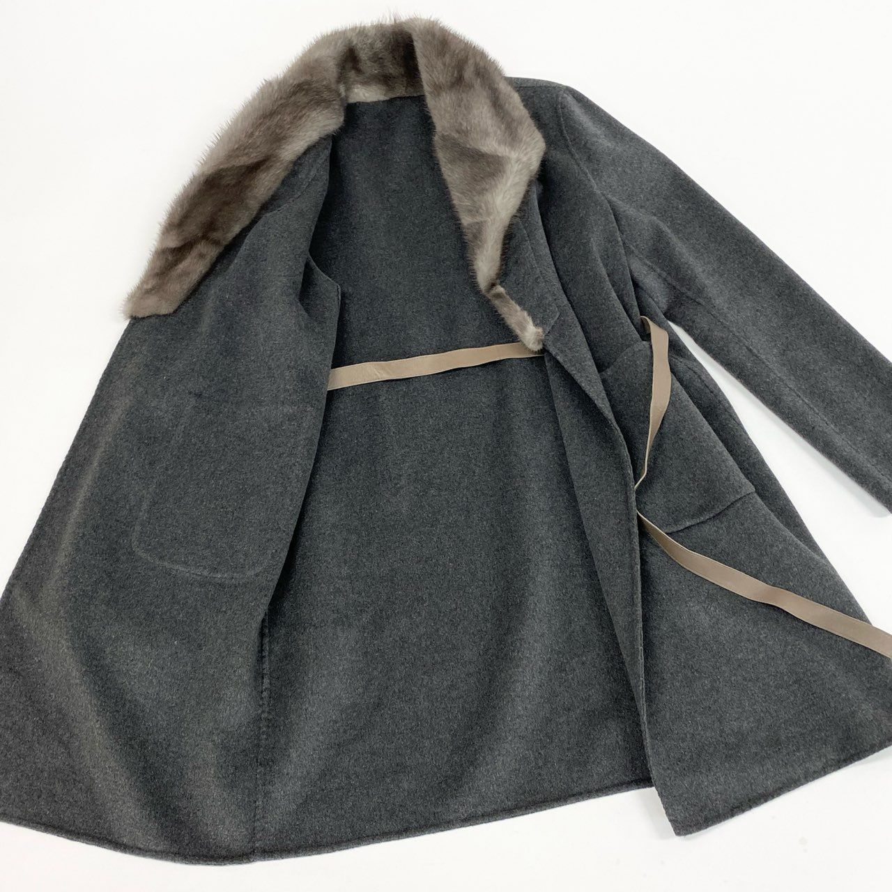 70L15 《美品》 azzurro ブルーアイリスミンク ミンクファー