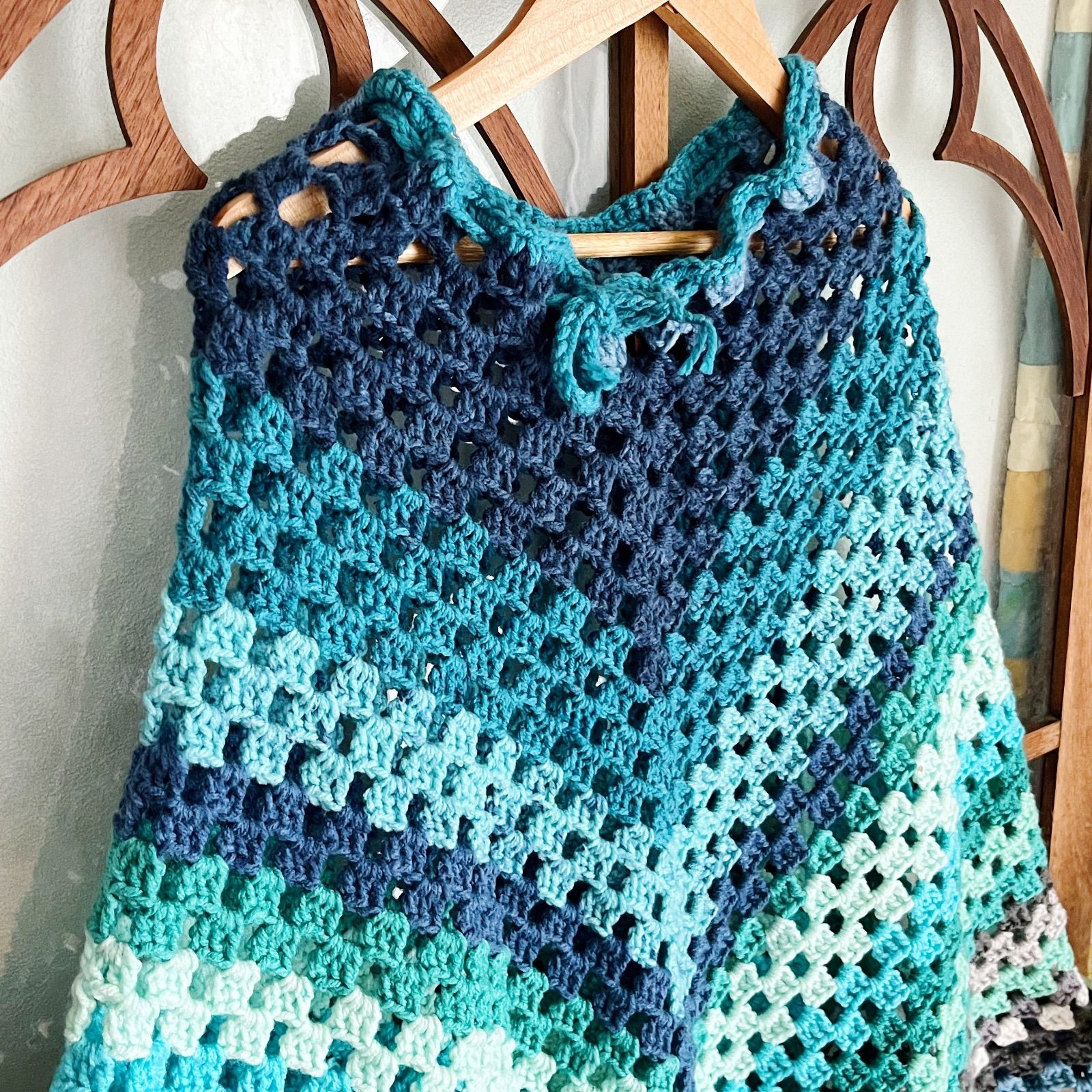 フランス古着 70's 水色 レトロ ニット ポンチョ（m349） - メルカリ