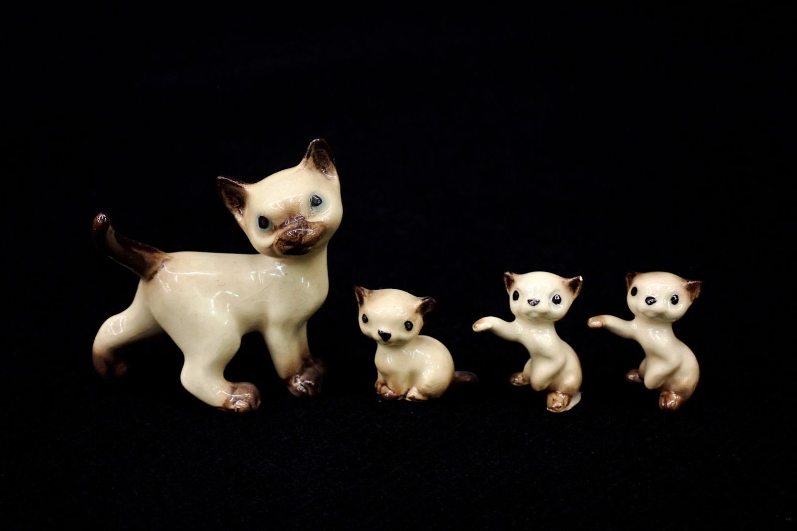 △06 Hagen-Renaker ヘイゲンリネカー シャム猫 子猫 4体△陶器製/置物