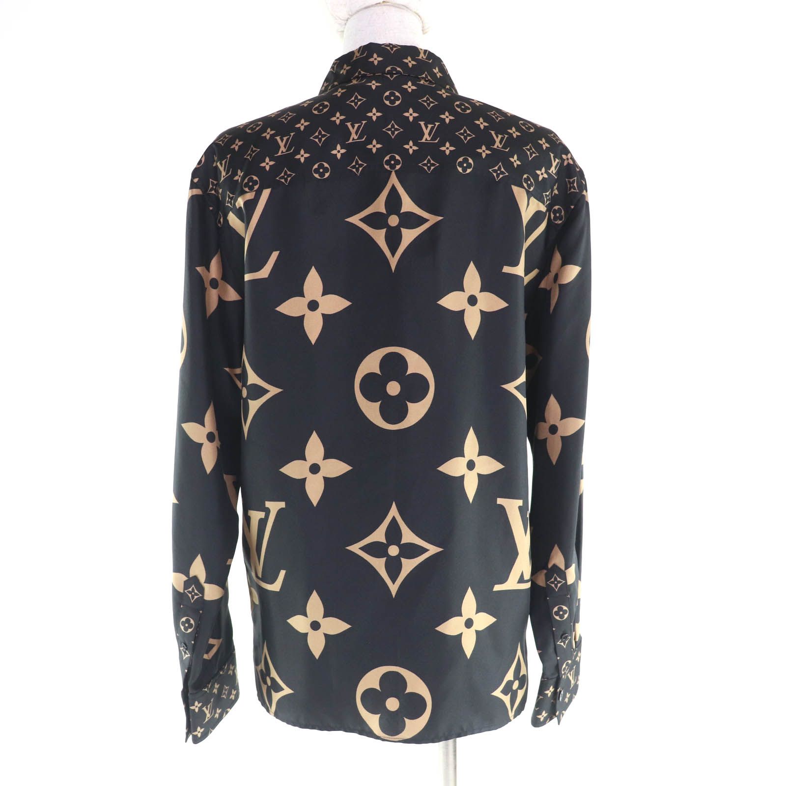 未使用品☆LOUIS VUITTON ルイヴィトン 23SS シルク100% ロゴボタン付