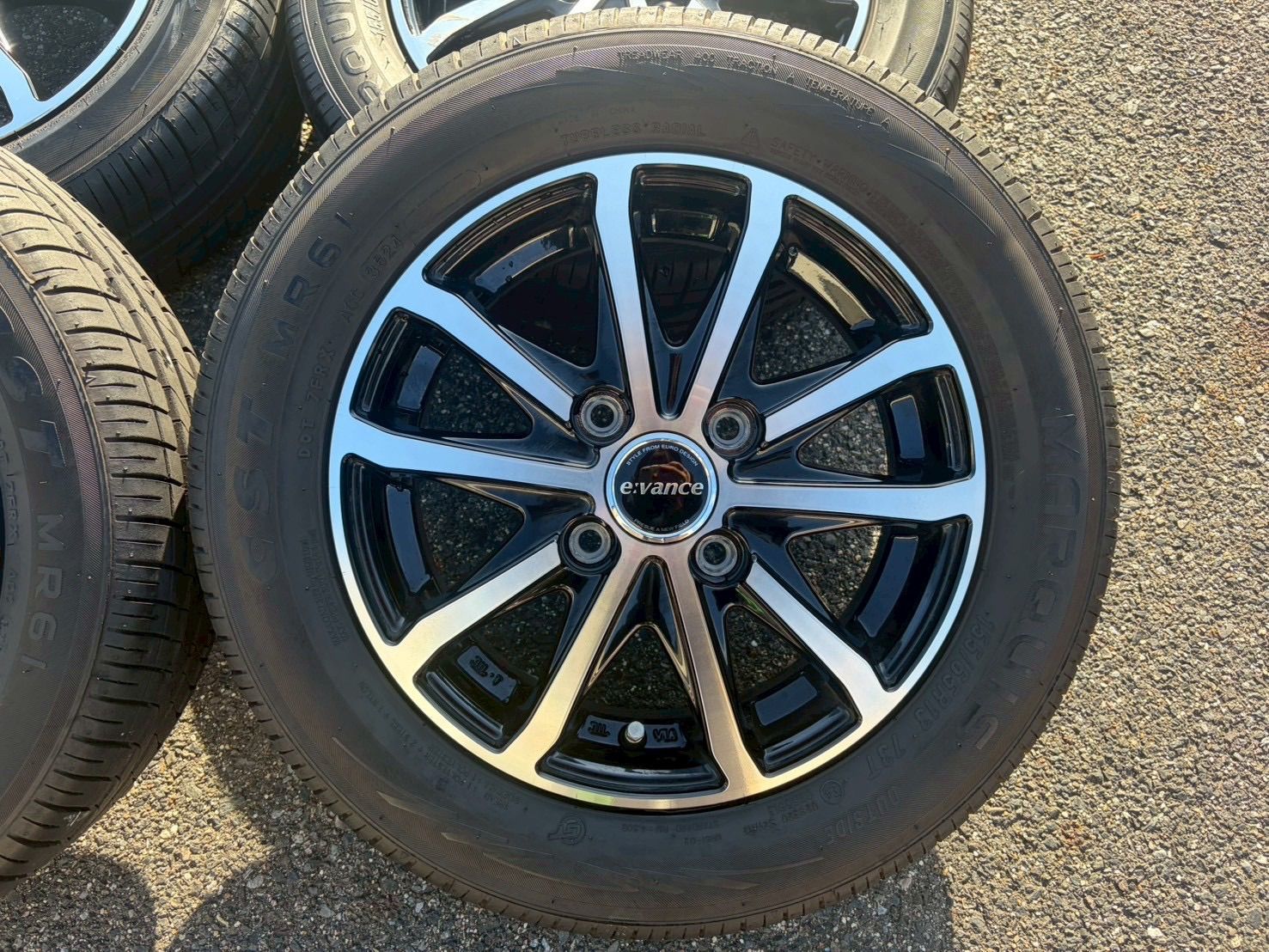  2511 139 05 サマータイヤ ラジアルタイヤ 13インチ 155 65 R 13 e vance MARQUIS CST MR 61 製 13インチ タイヤ ホイールセット