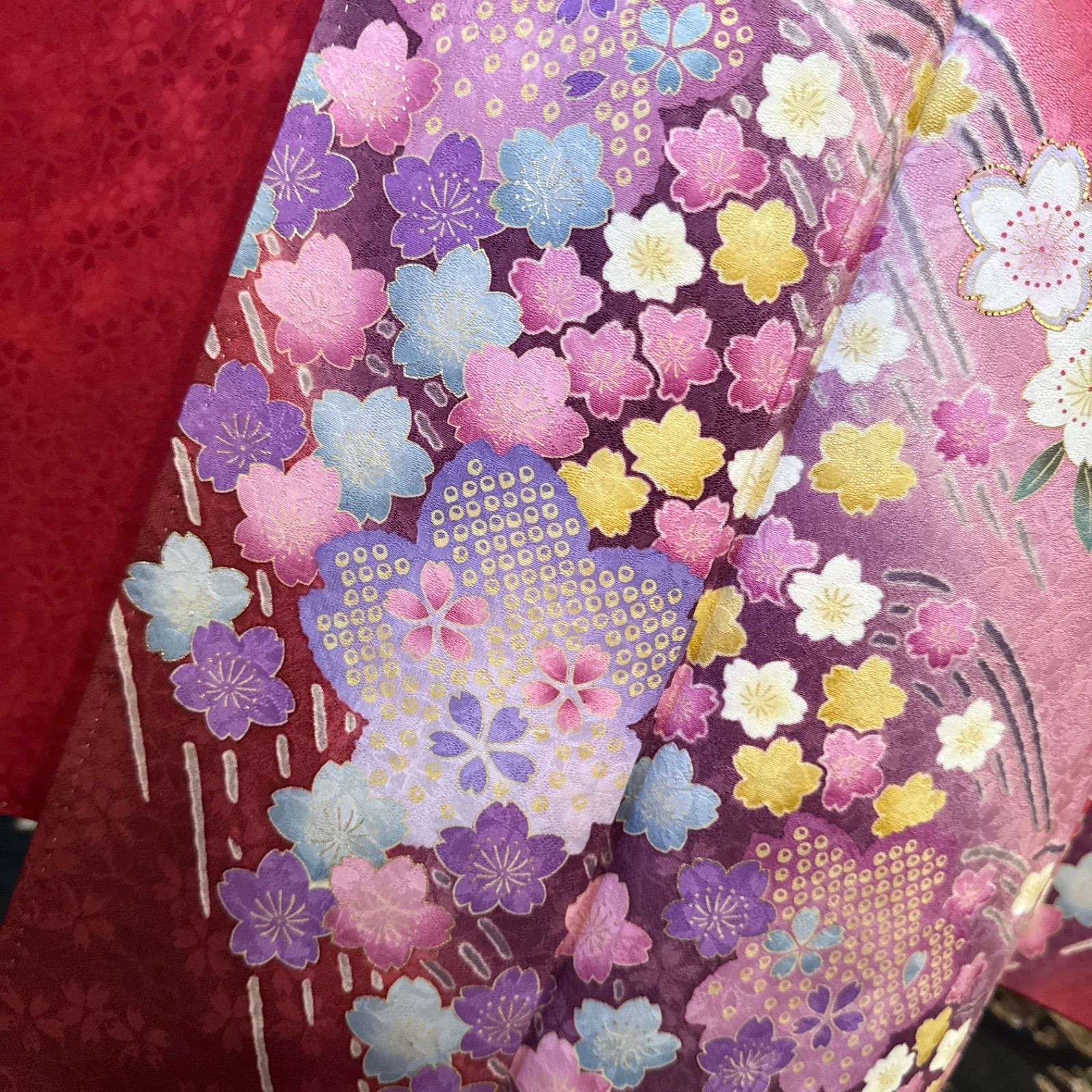 金駒刺繍