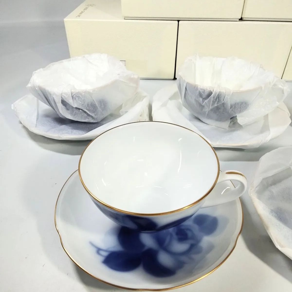 大倉陶園 ブルーローズ カップ＆ソーサー ティー碗皿 5客セット 個別箱入り 8211 30 C NO 01095