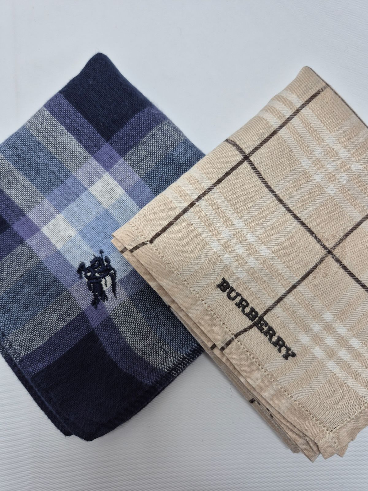 used品】美品！BURBERRY メンズハンカチ & タオルハンカチ セット